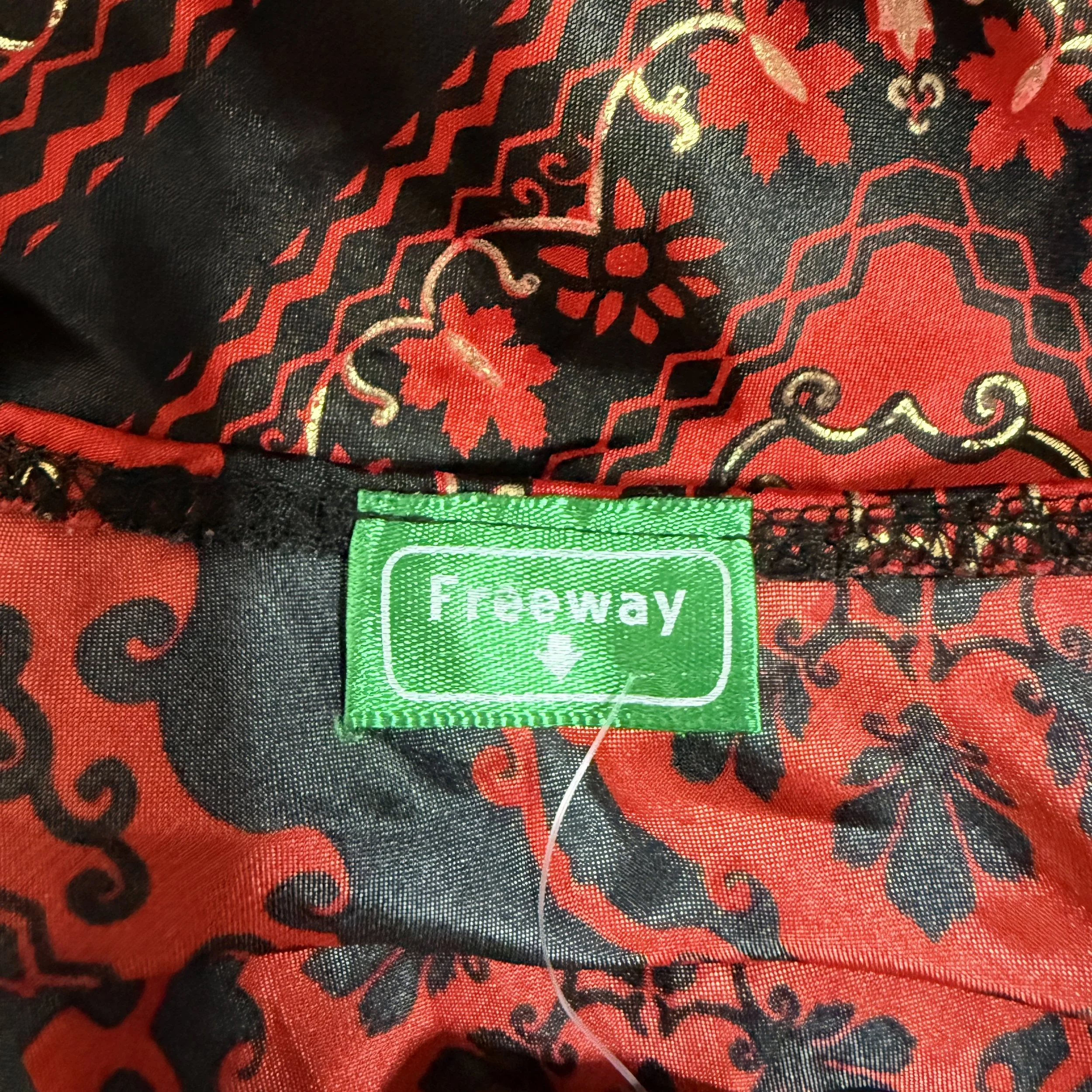 freewayblackandredhaltertop5.jpg