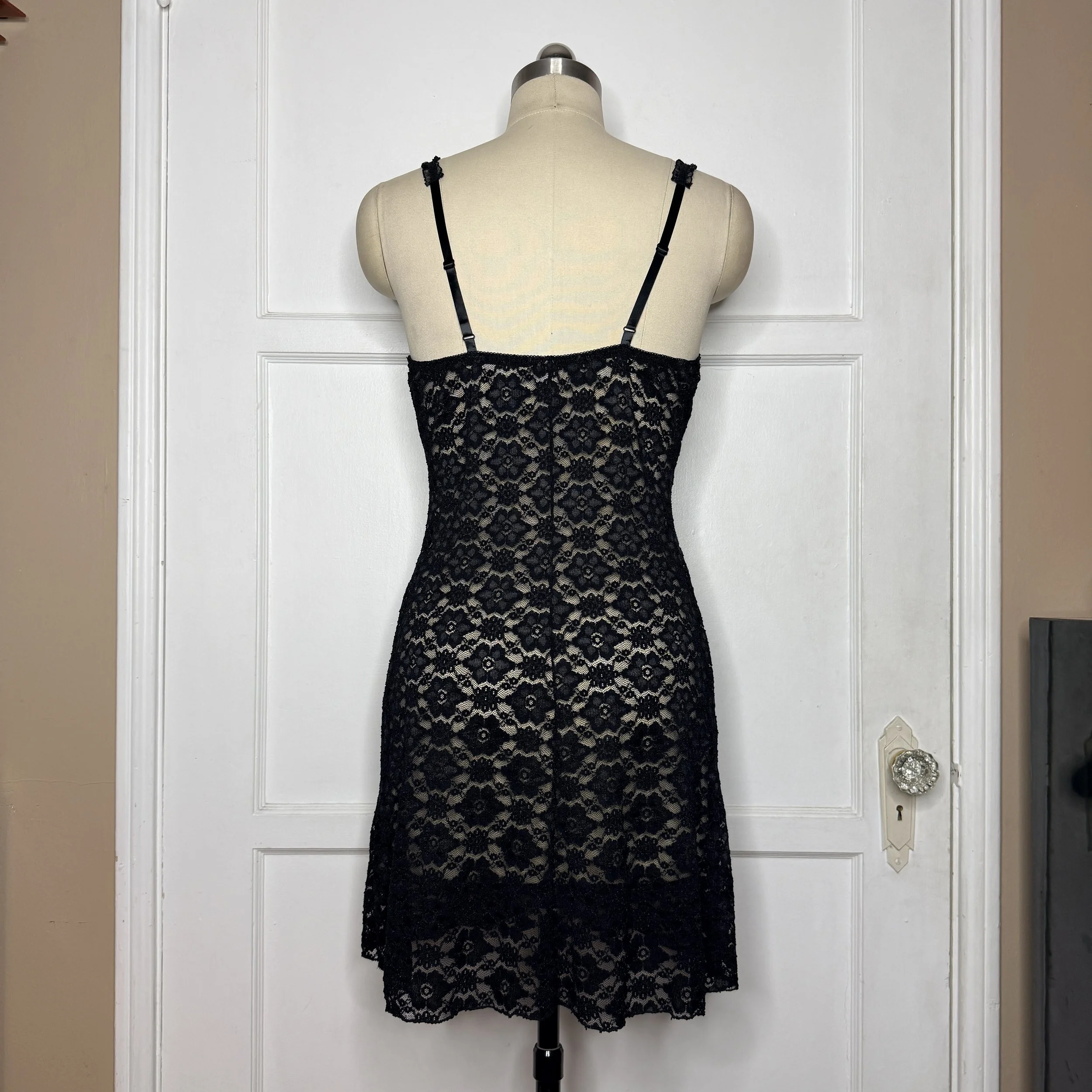 blacklaceslipdress4.jpg