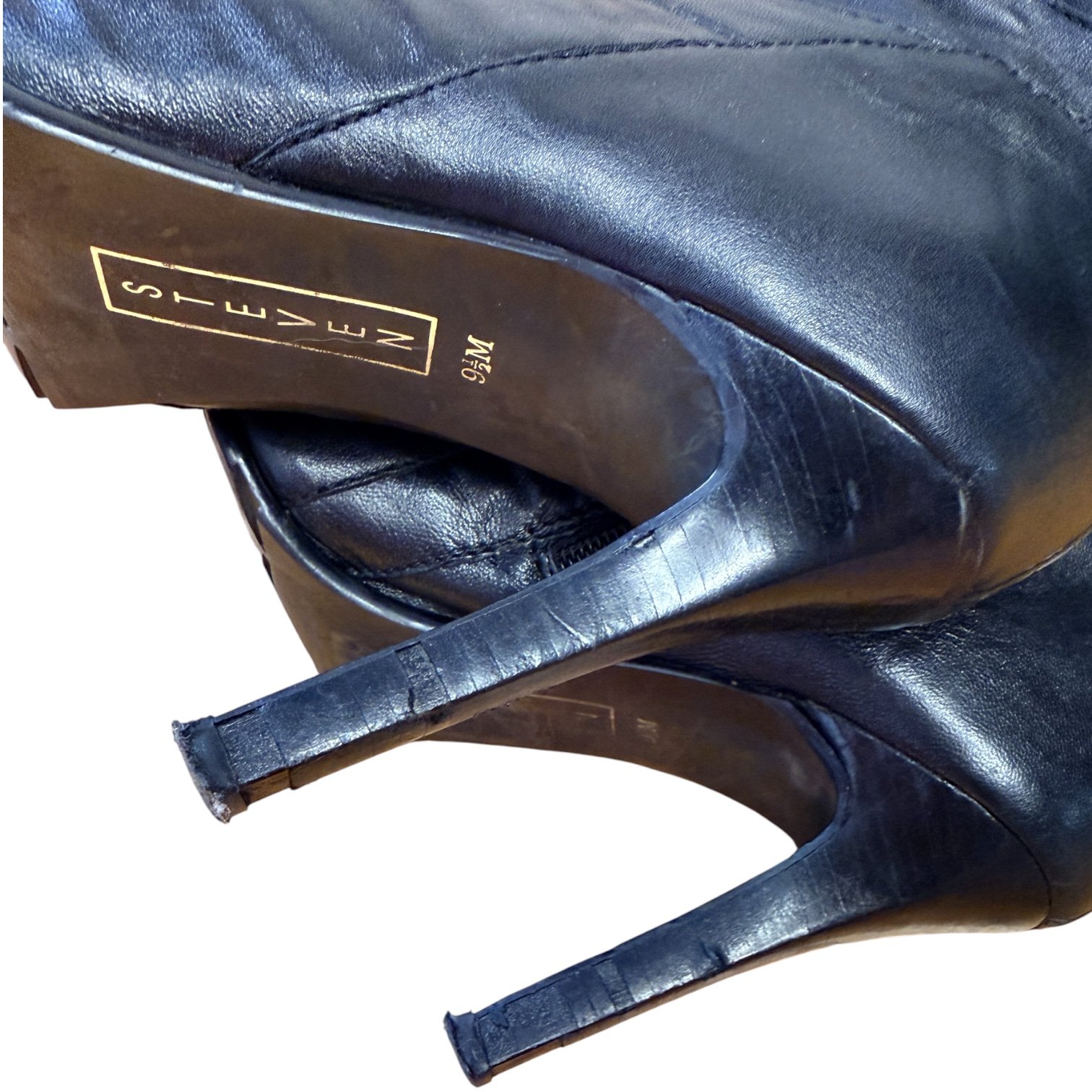 stevenblackpointtoeboots6.JPG