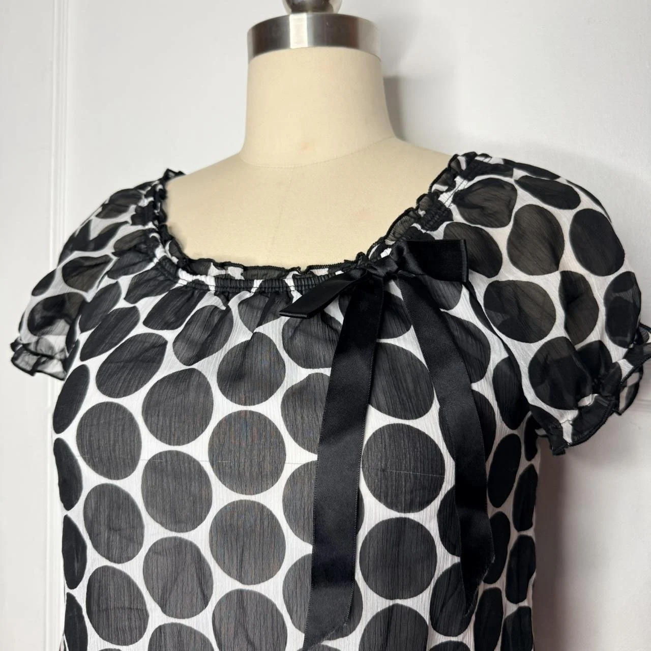 temptedpolkadotblouse2.JPG