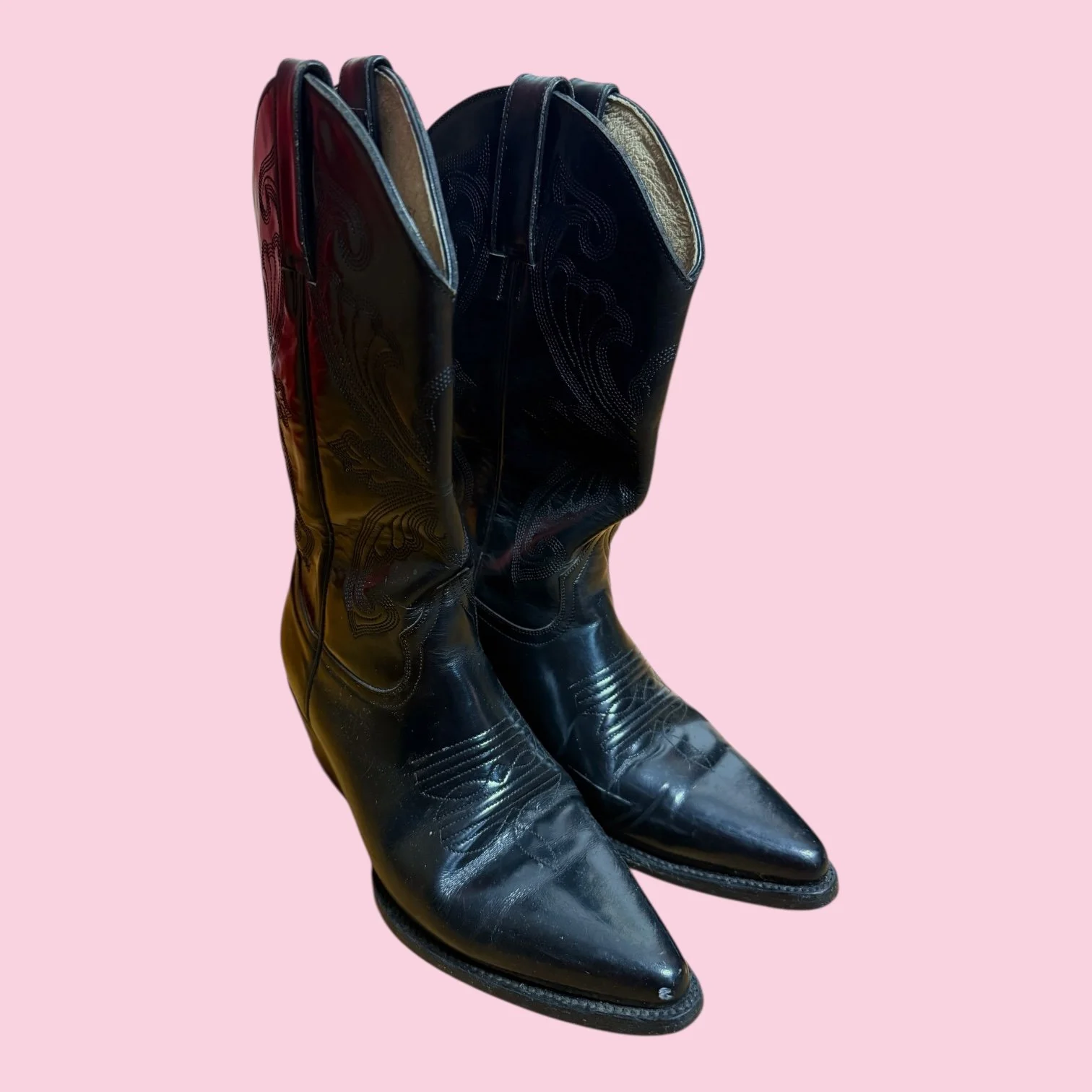 blackleathercowboyboots2.JPEG
