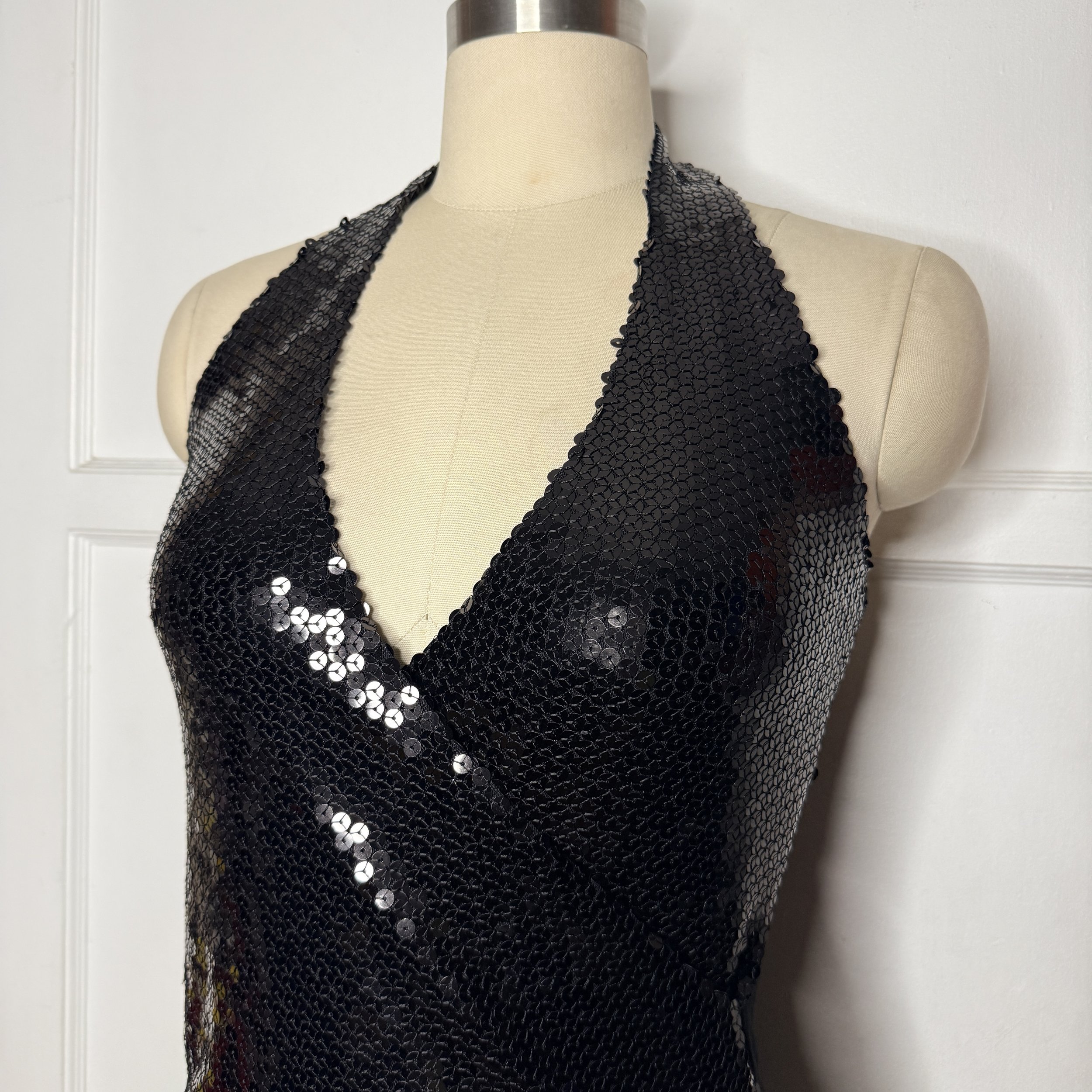 f21blacksequinhaltertop2.jpg