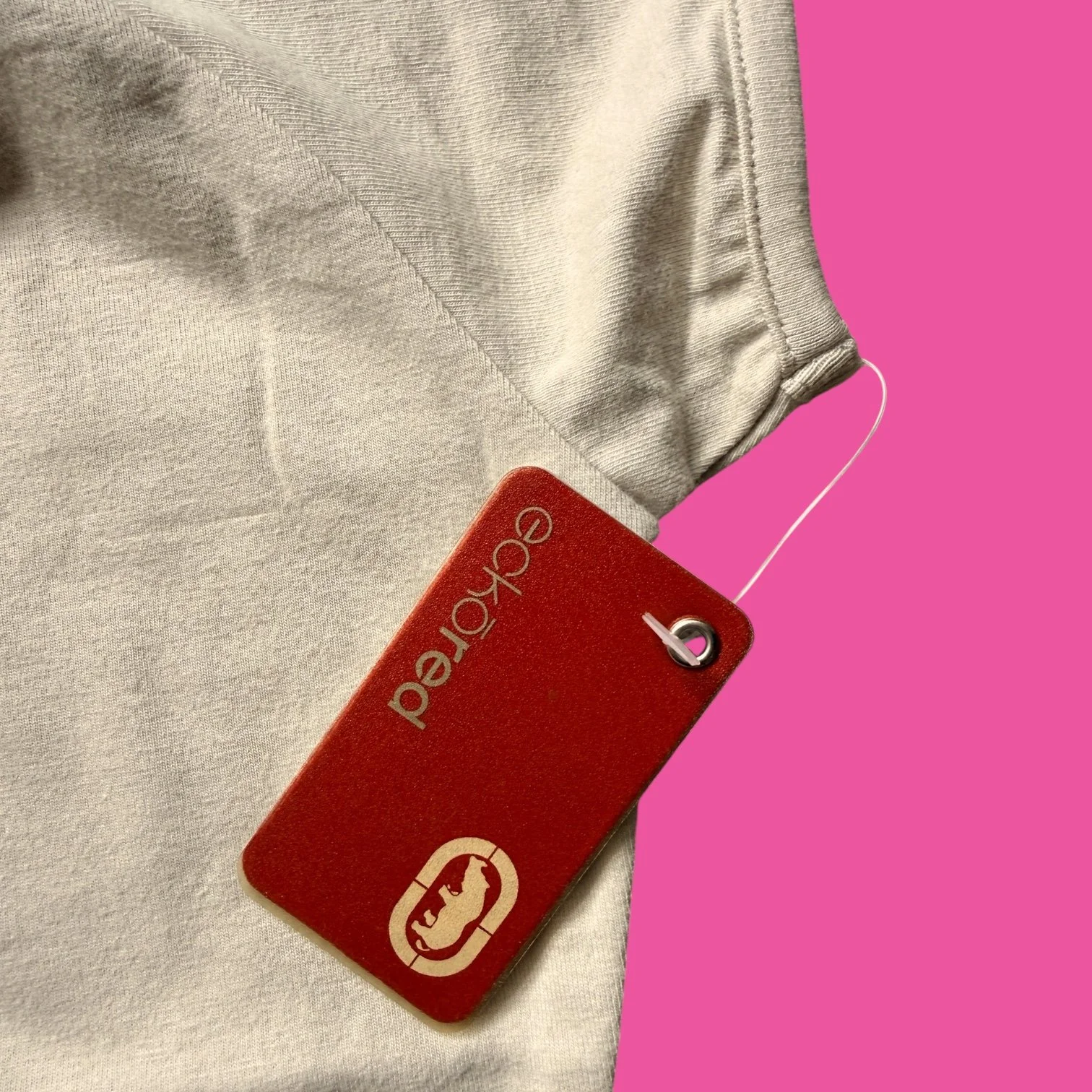 eckoredtee4.JPG
