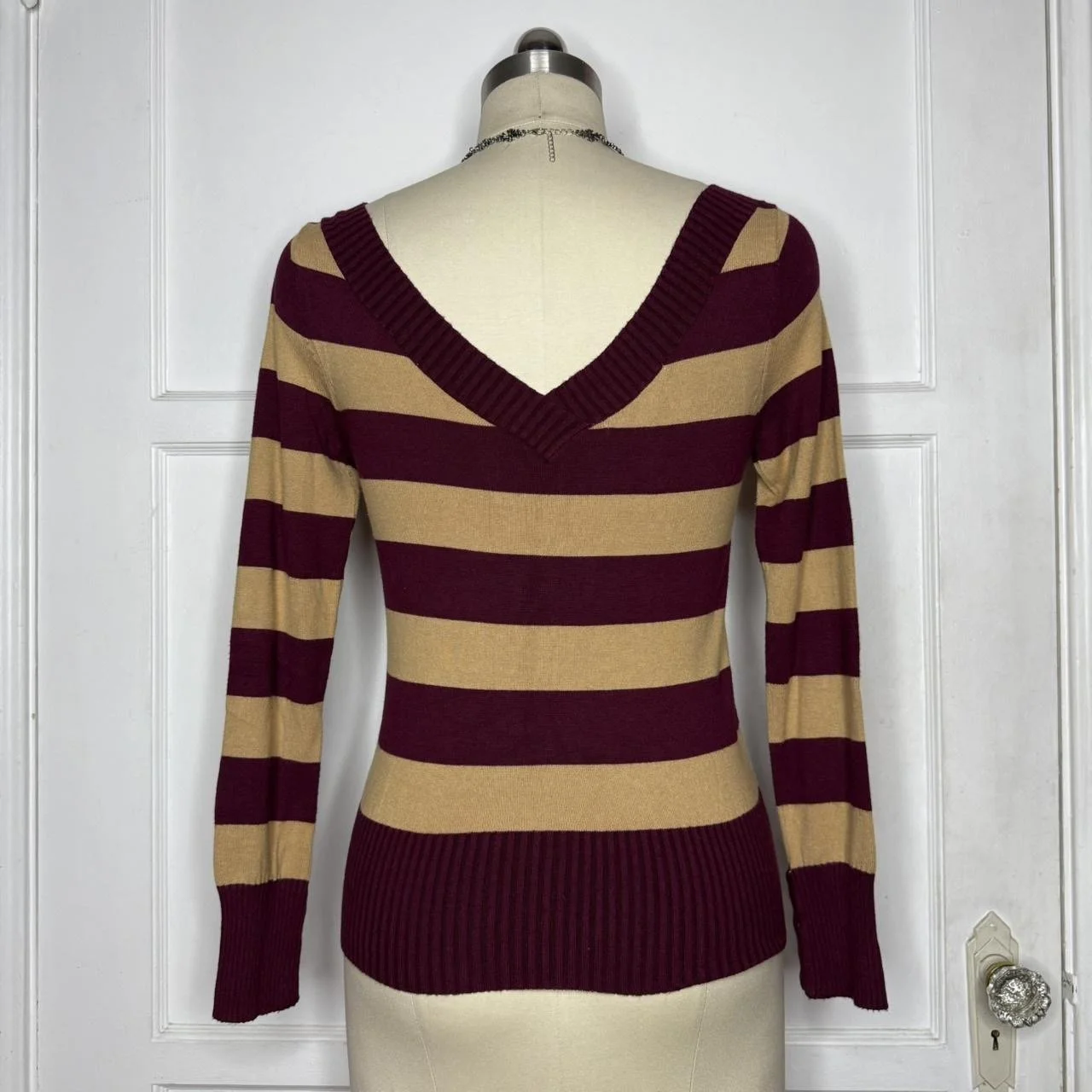 jjbasicsstripesweater4.JPG