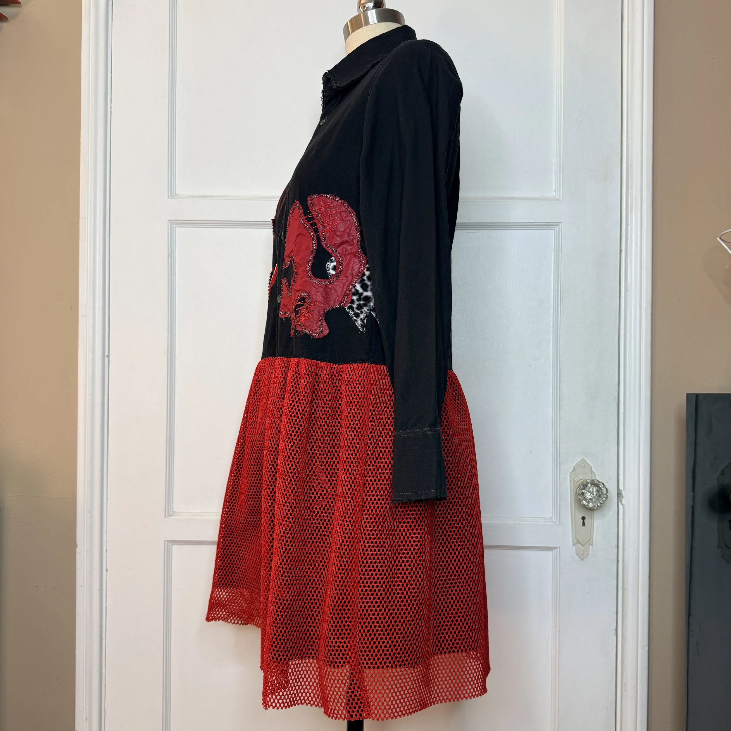 algonquinsblackreddress4.jpg