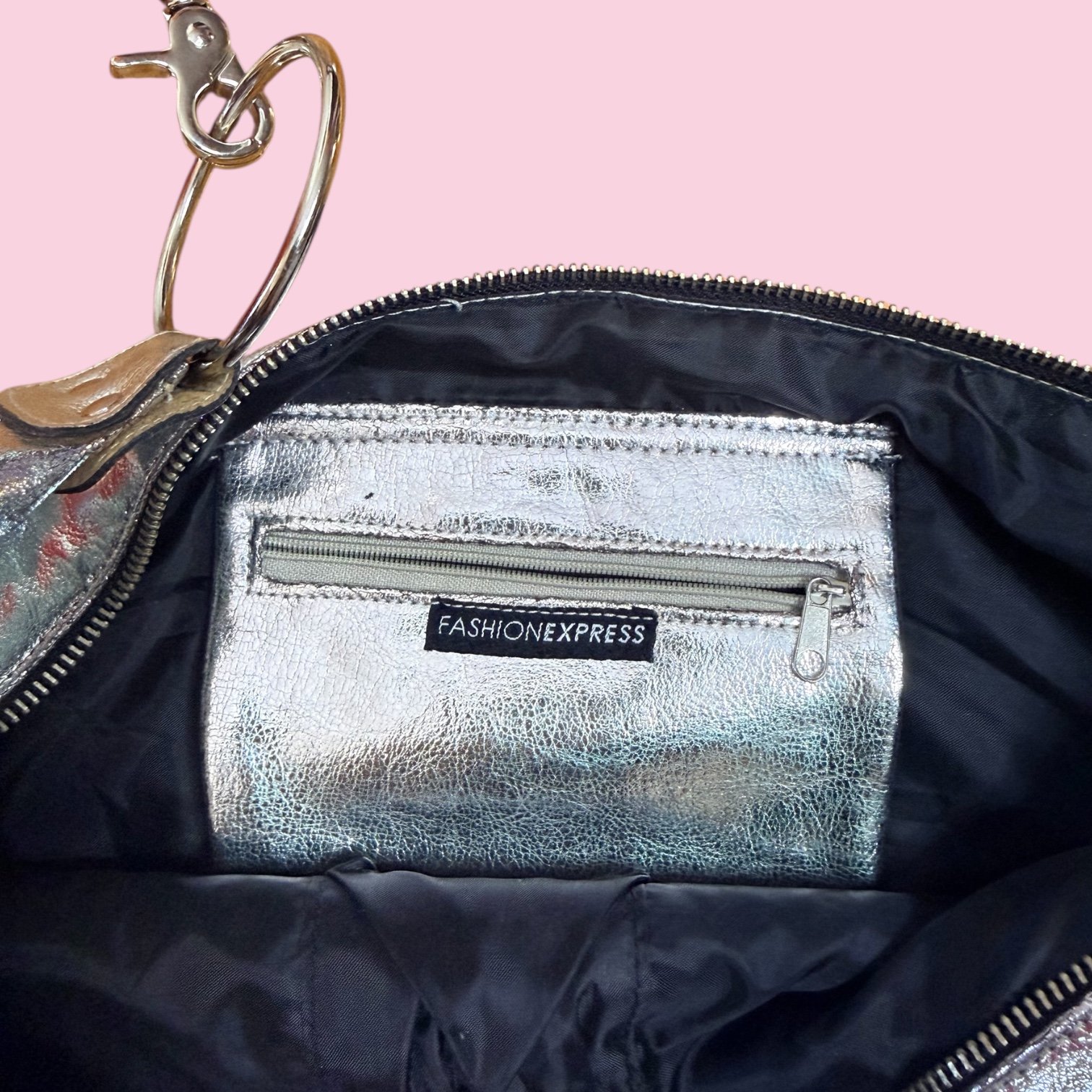 fashionexpresssilverbag2.JPG