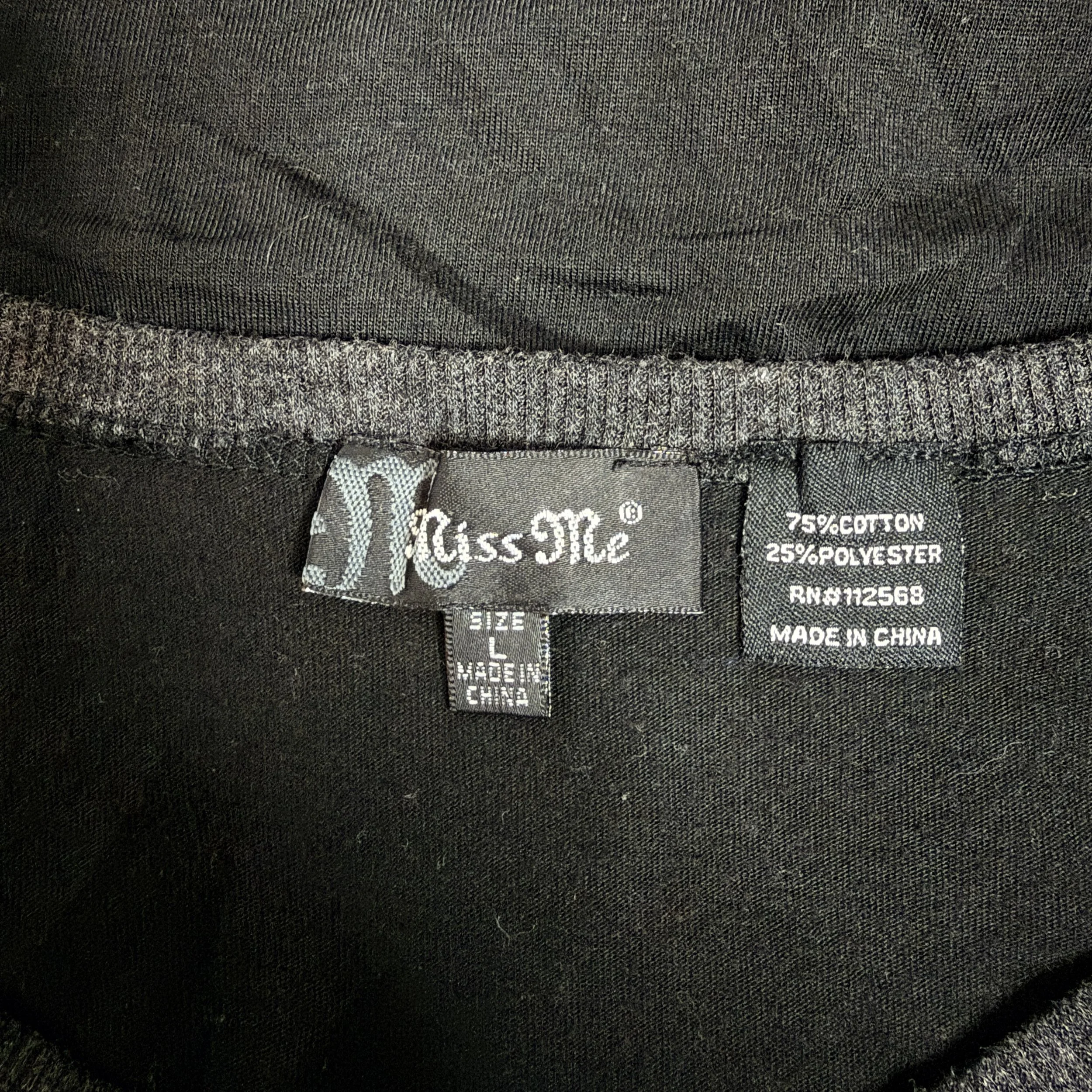 missmeblackbeadedlongsleevetee6.jpg