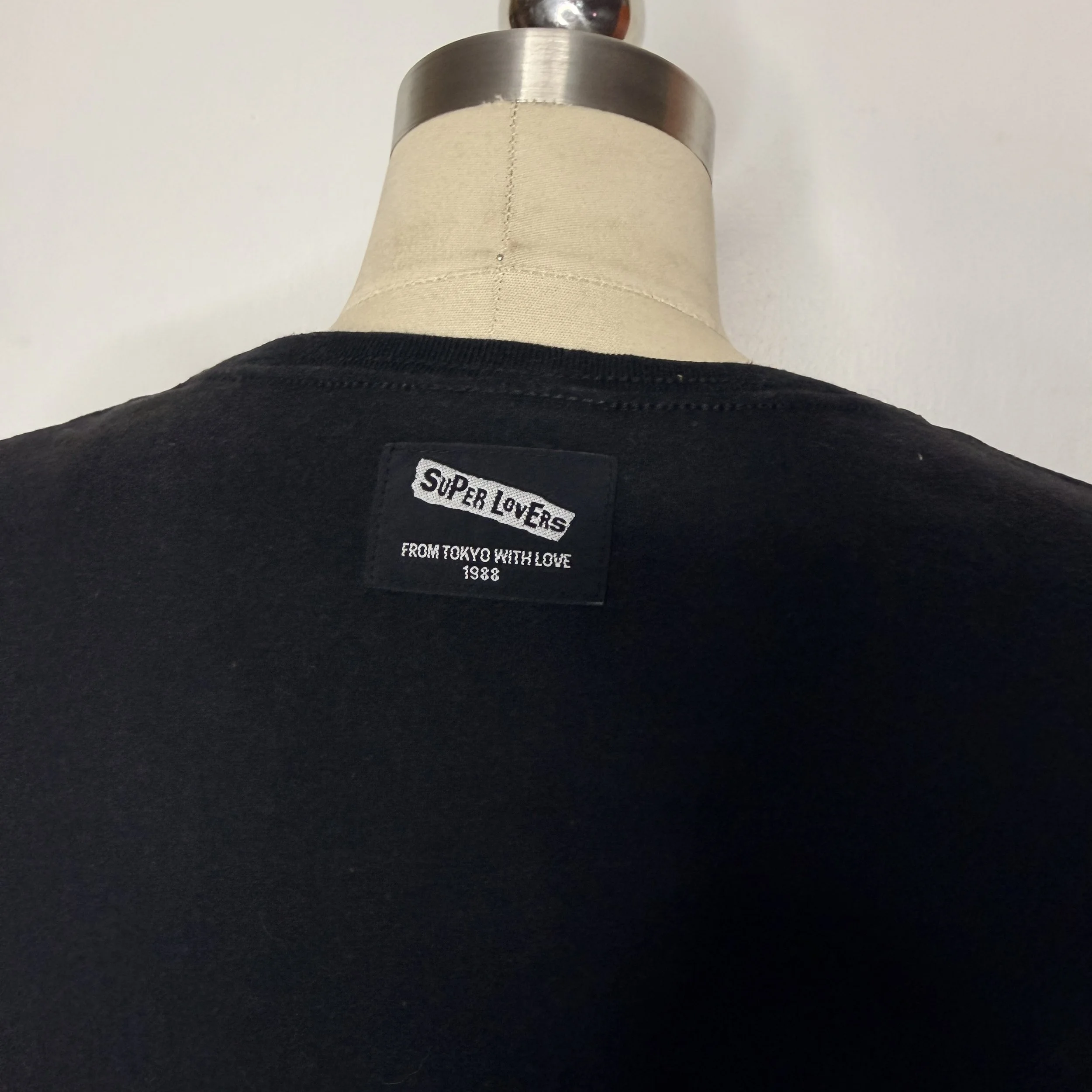 superloversfromtokyotee4.jpg
