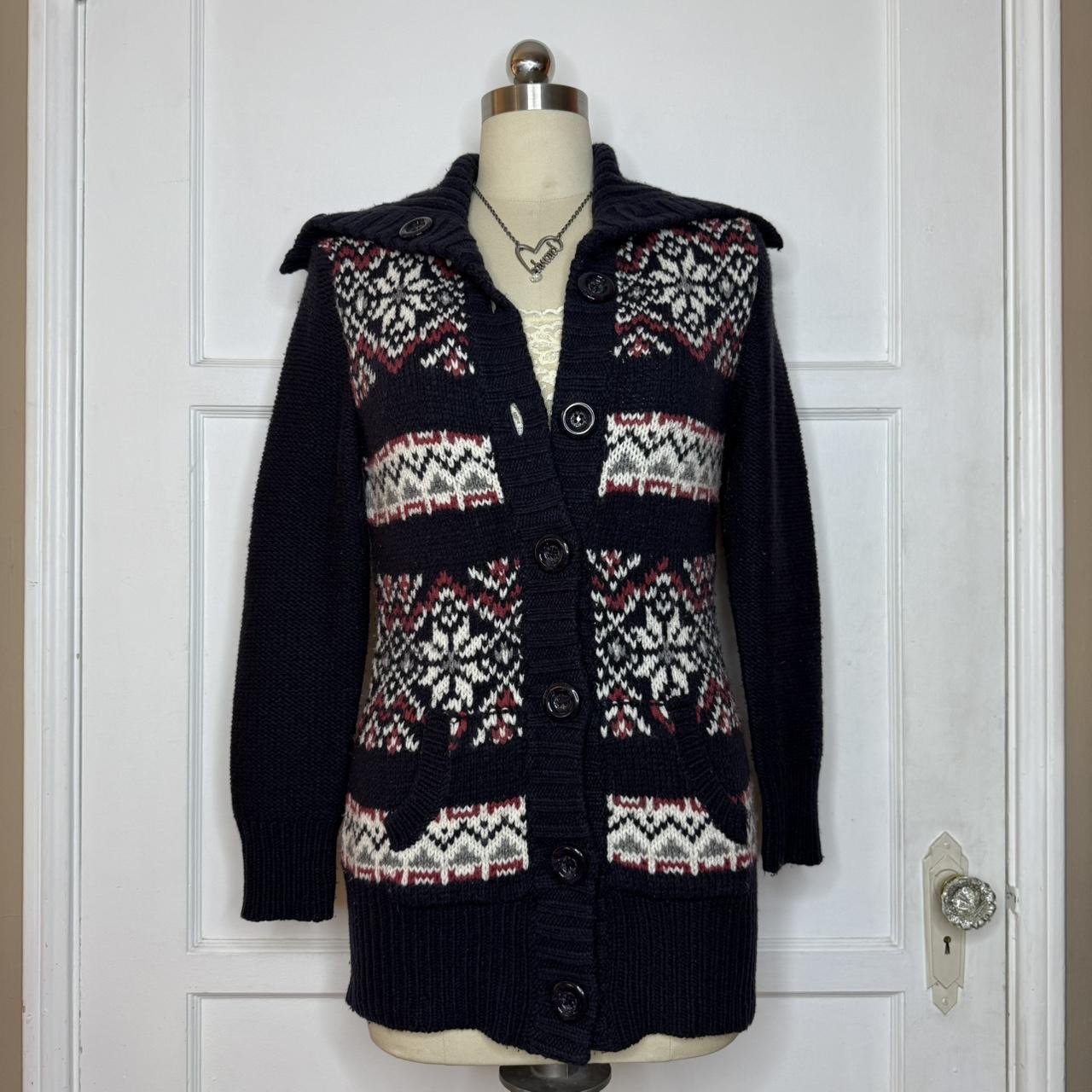 edcnavyfareislecardigan1.JPG