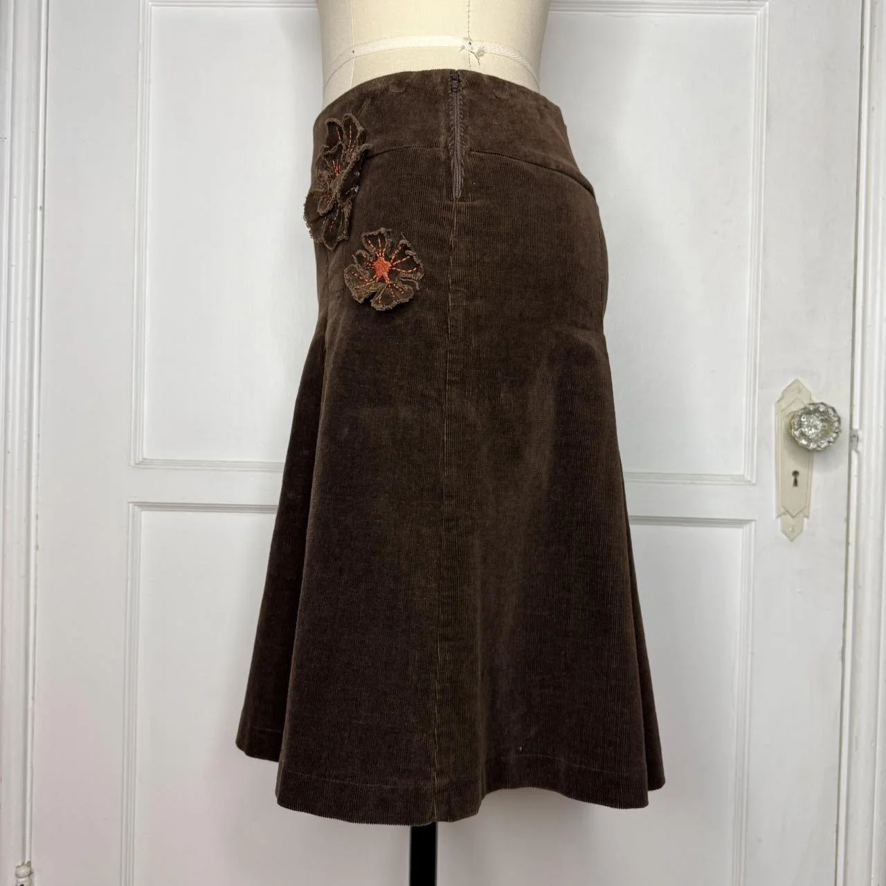 f21browncorduroyskirt3.JPG