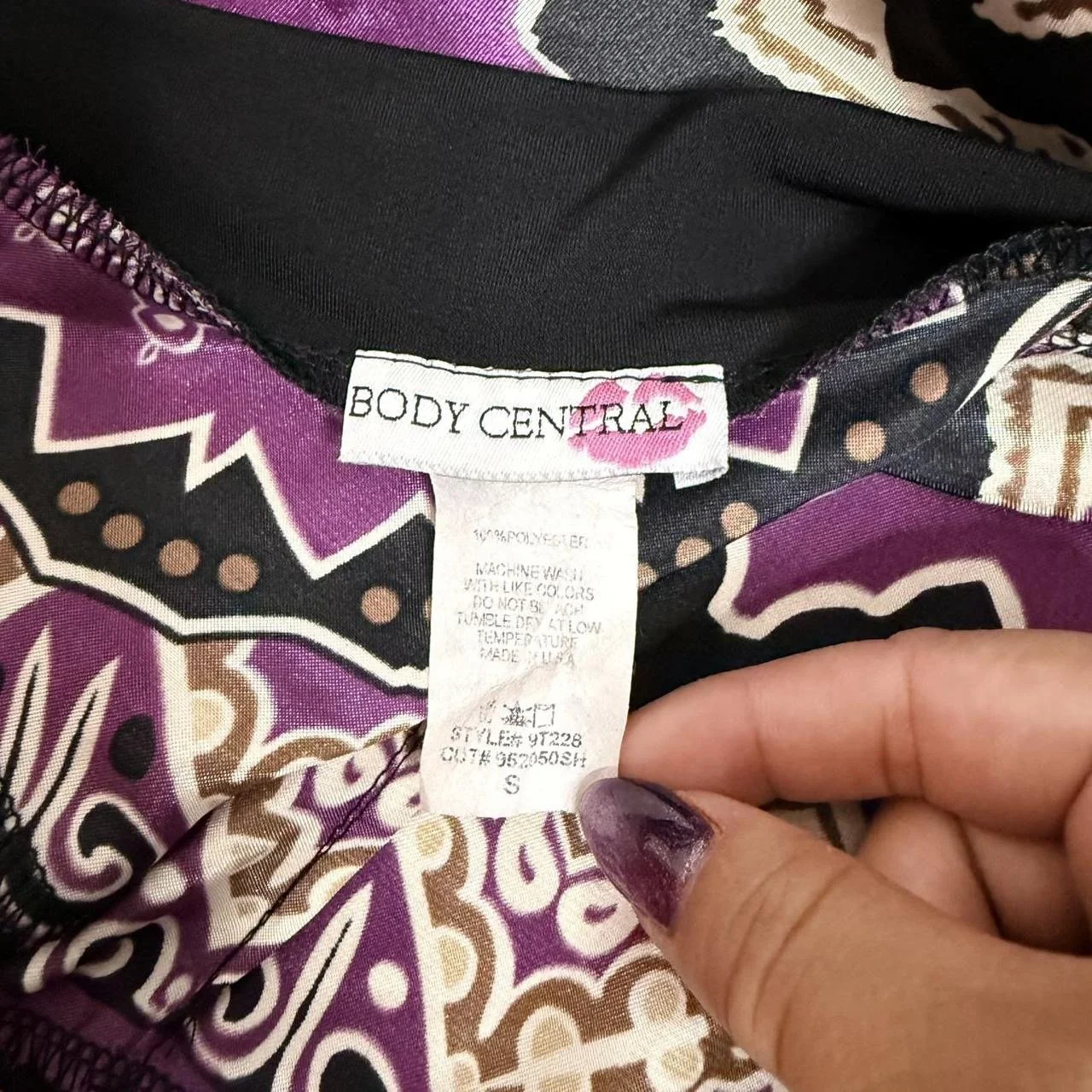 bodycentralhaltertop5.JPG