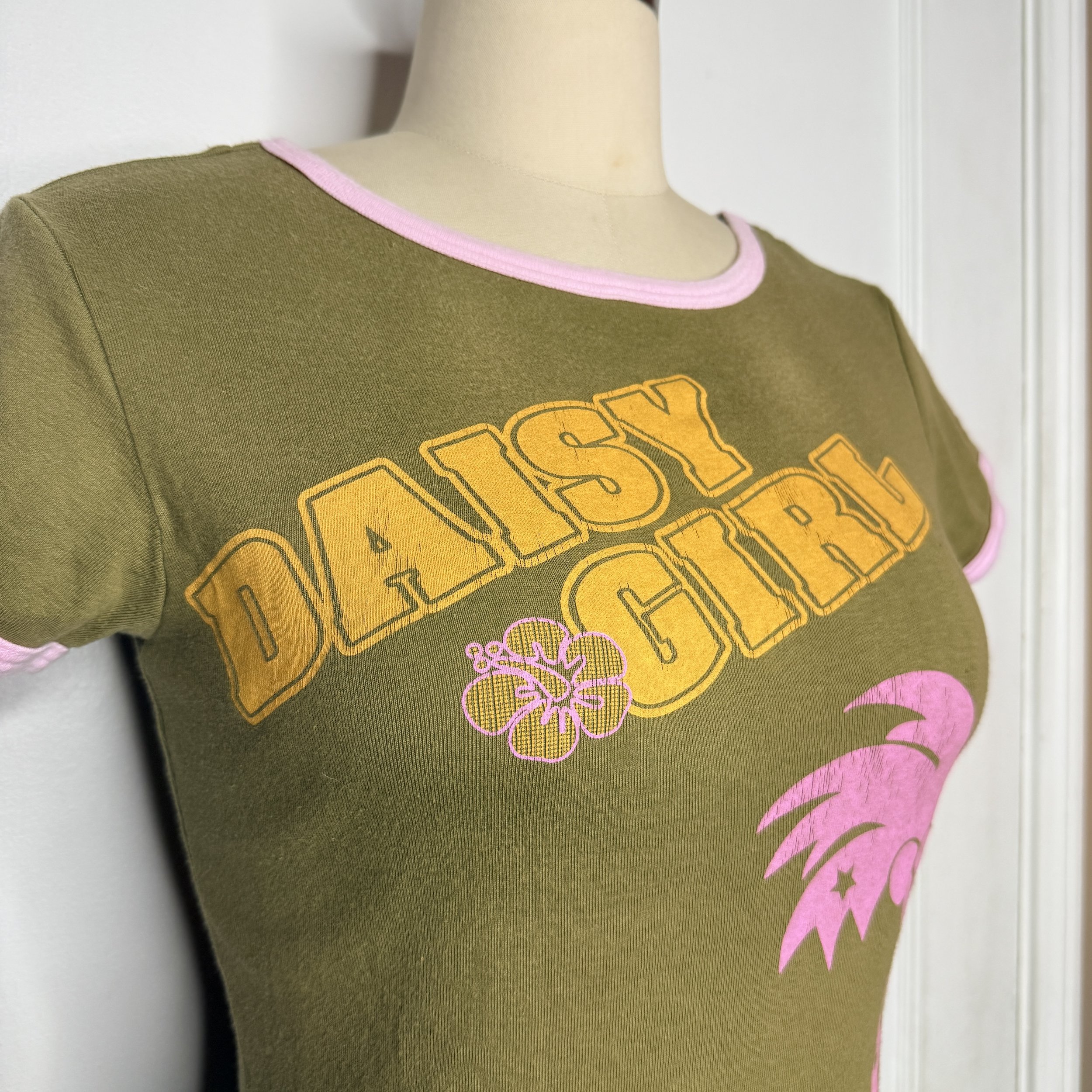 daisyloversolivetropicaltee3.jpg