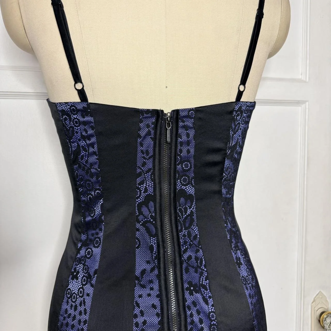 bebepurpleblackdress5.JPG