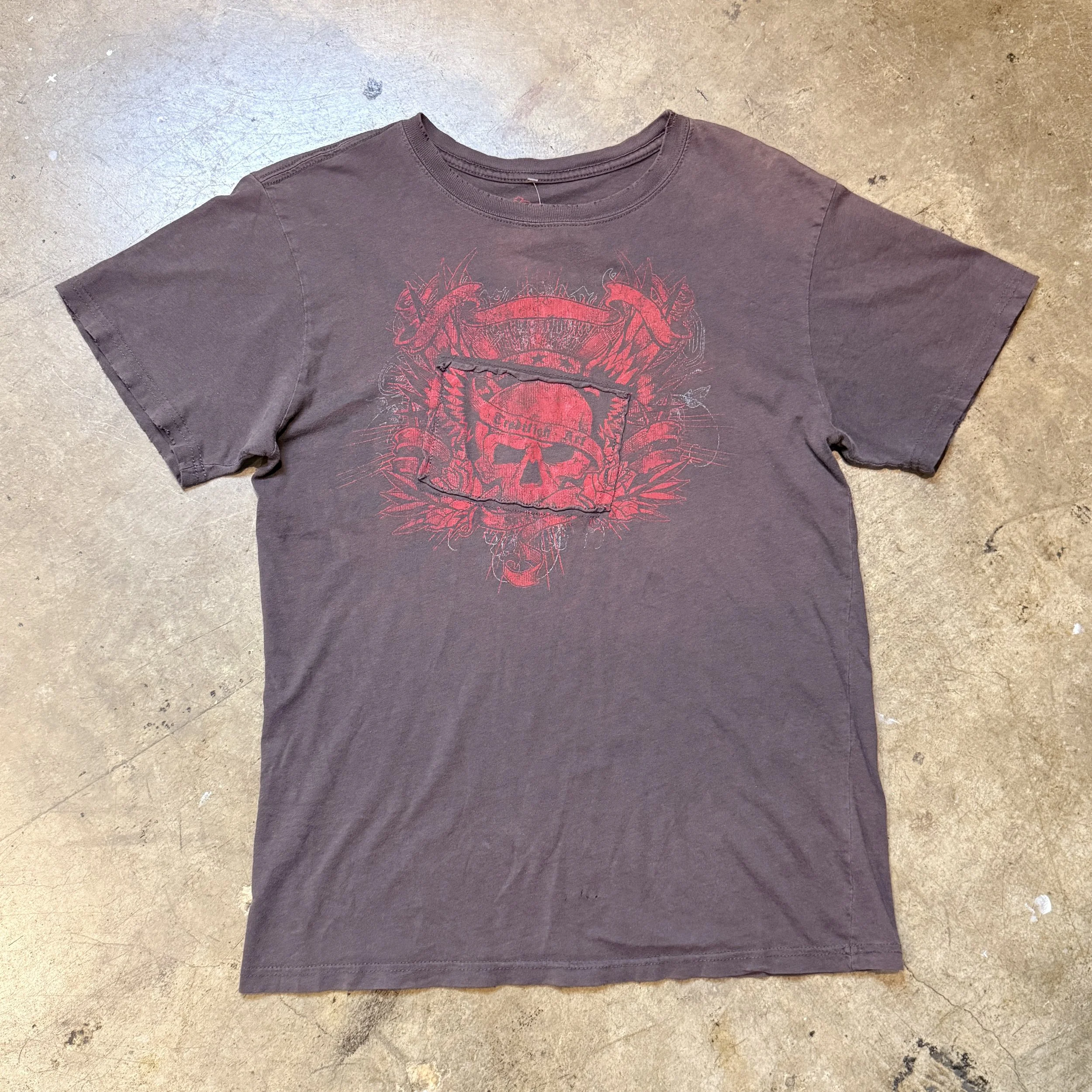 strandedbrownandredskulltee1.jpg
