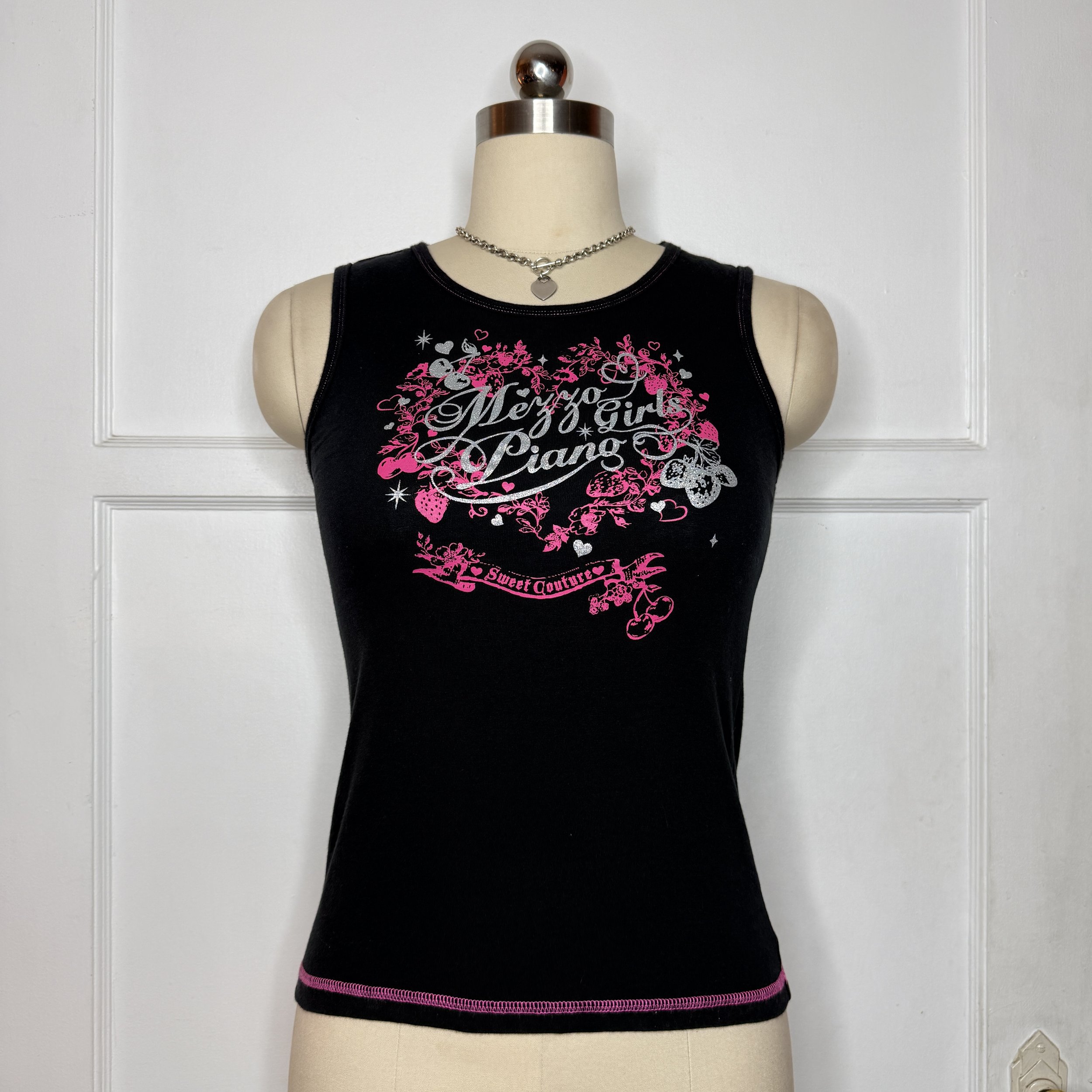 mezzopianoblackpinktee1.jpg