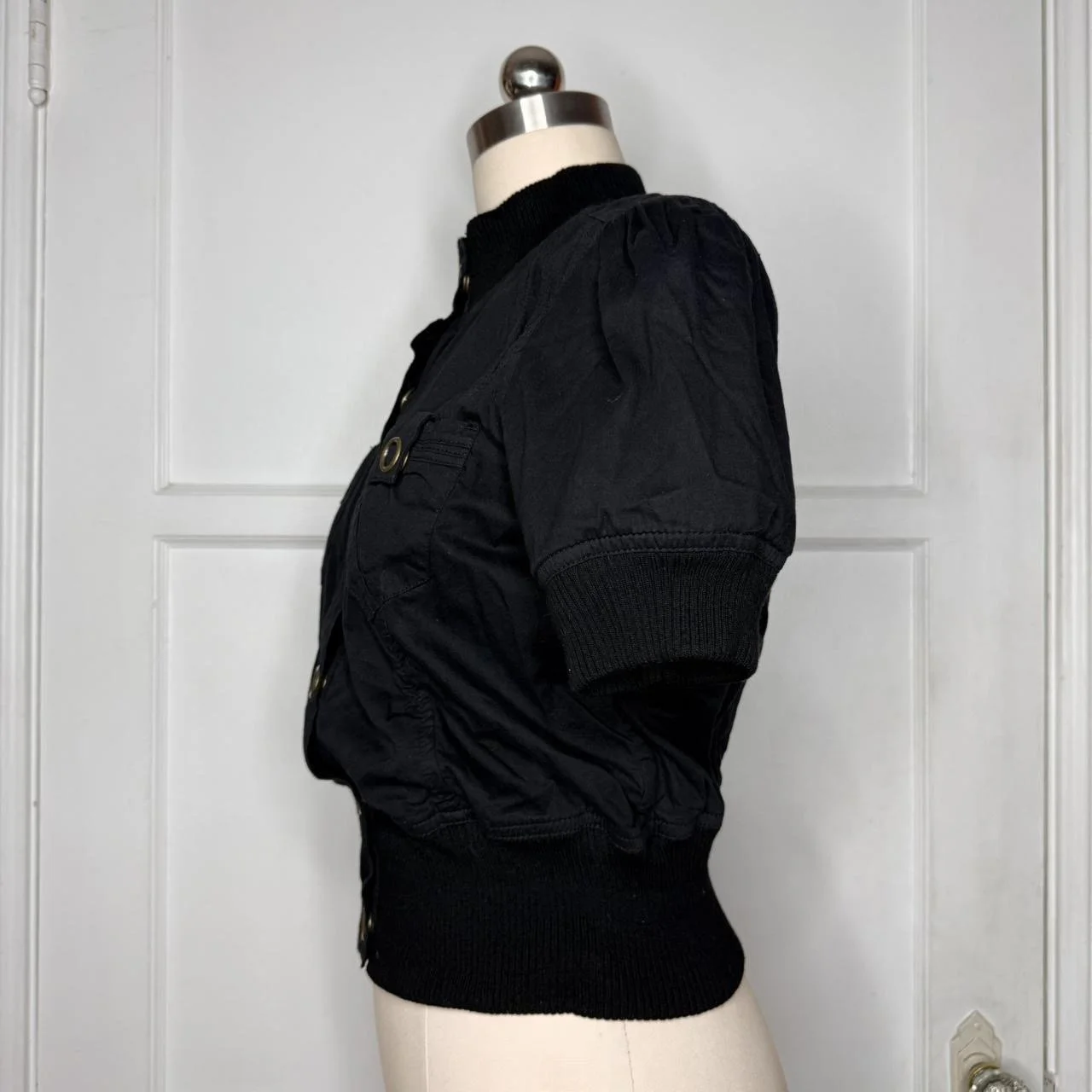 f21blackshortjacket3.JPG