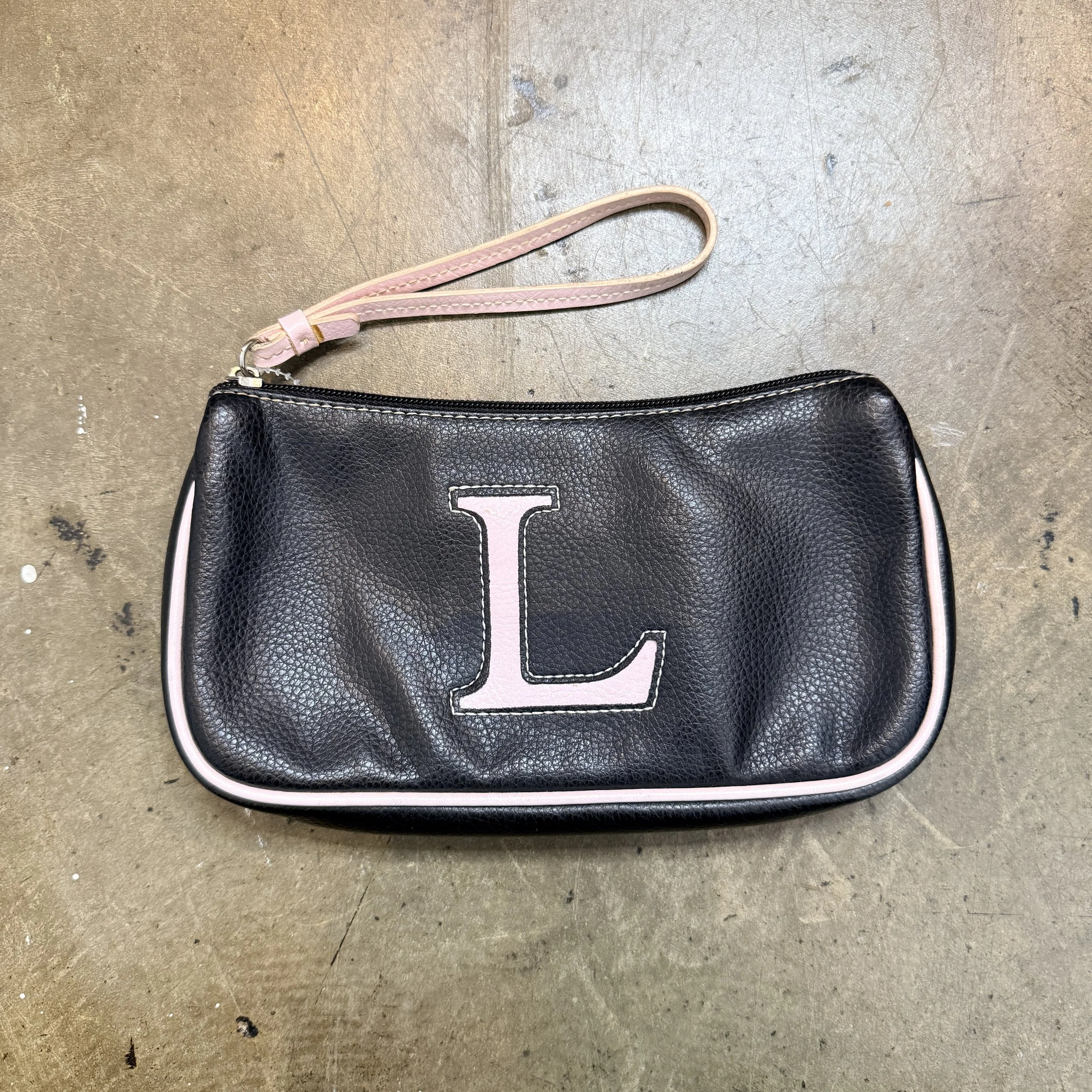Linitialwristlet1.jpg
