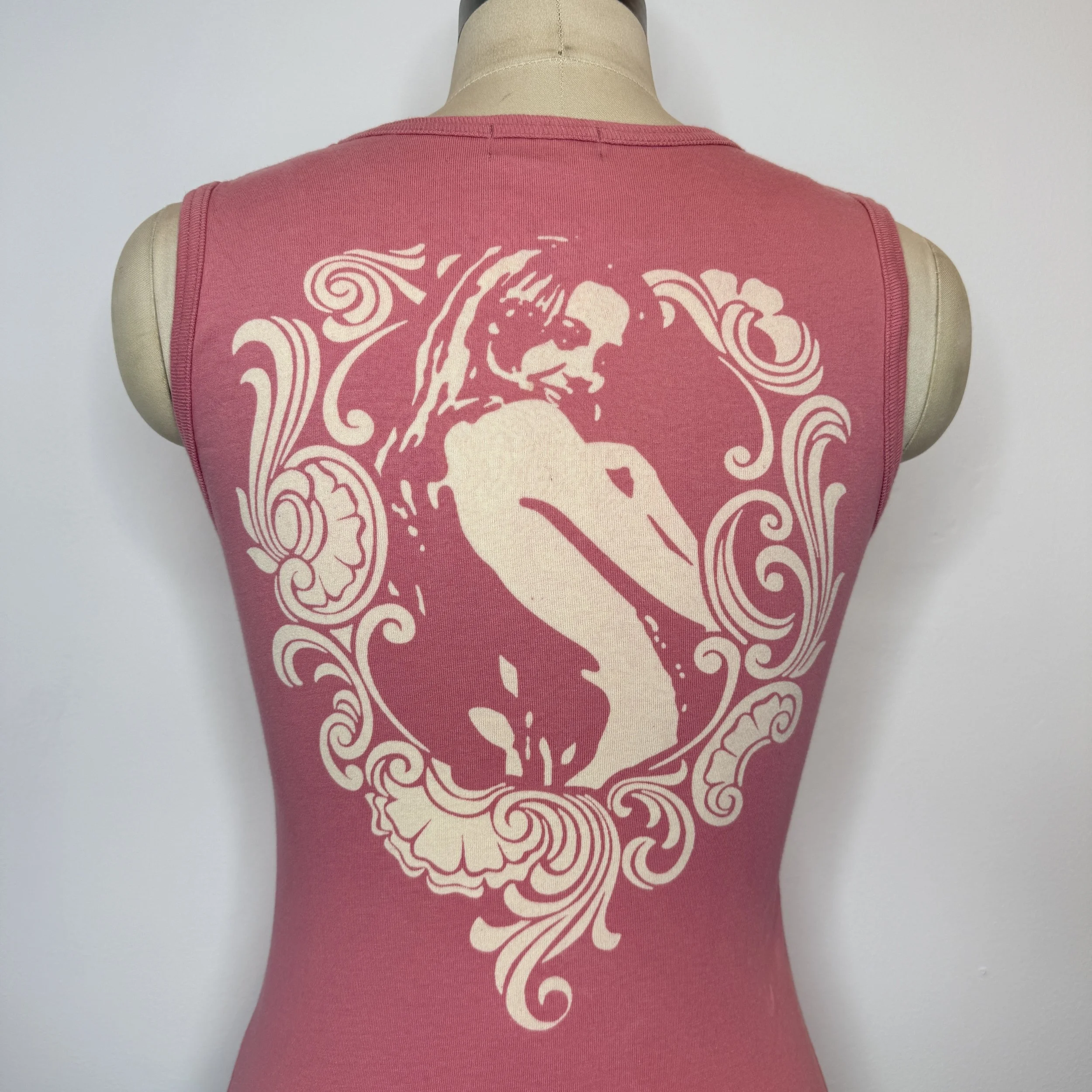 hystericglamourpinkgirltank5.jpg