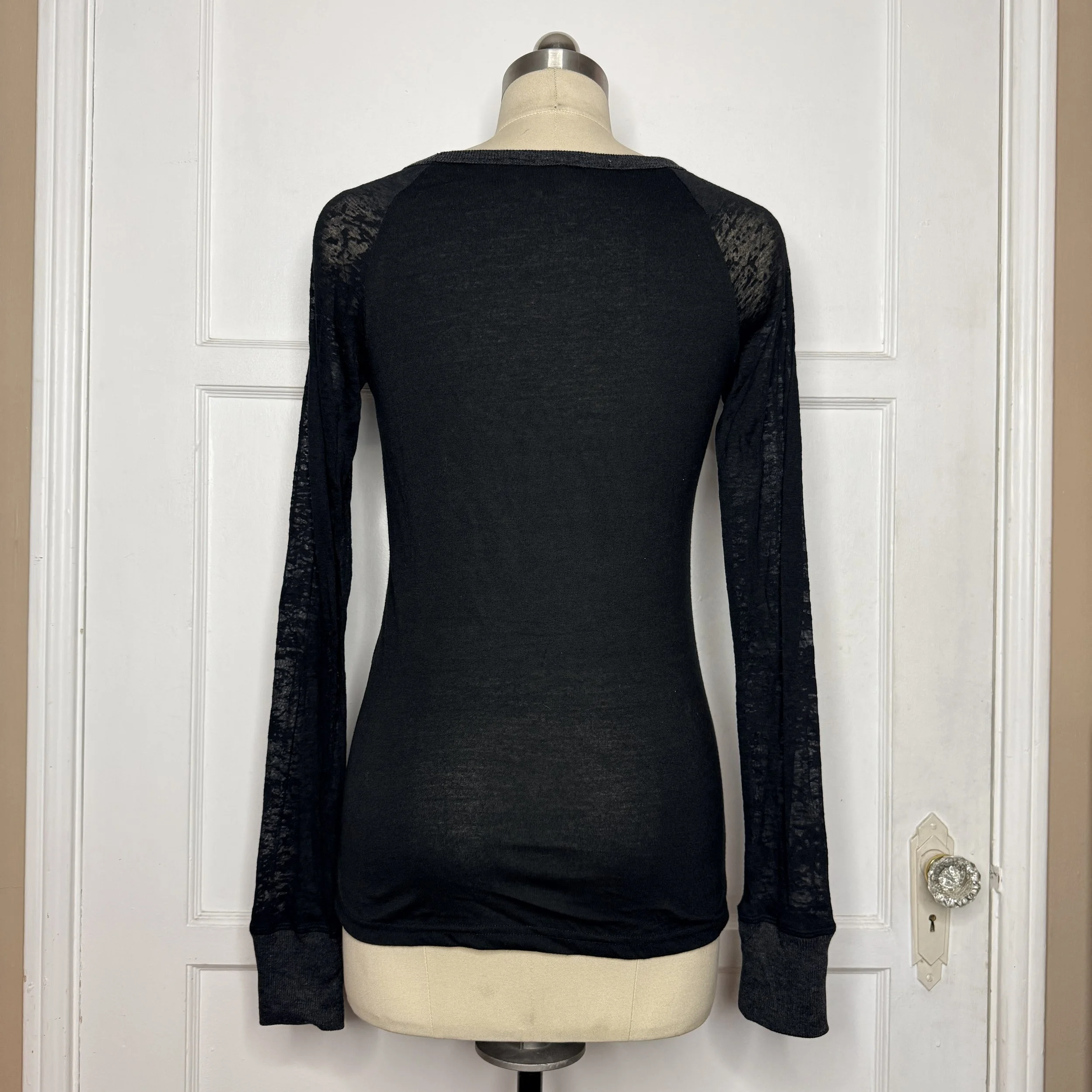 missmeblackbeadedlongsleevetee5.jpg