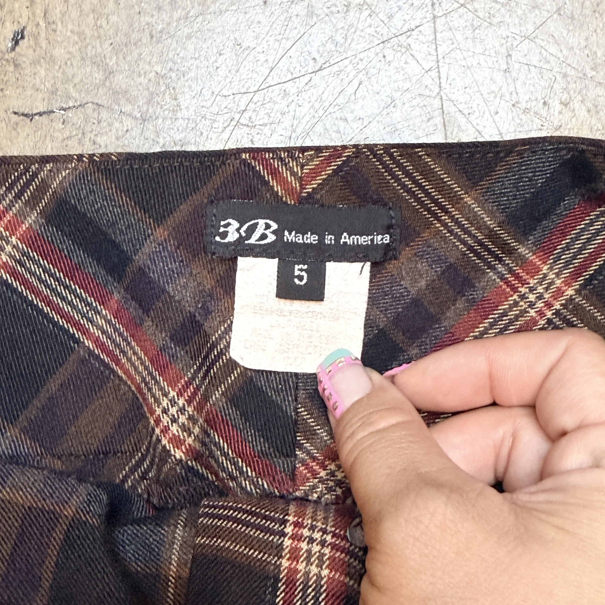 3bbrowngreyplaidshorts3.jpg