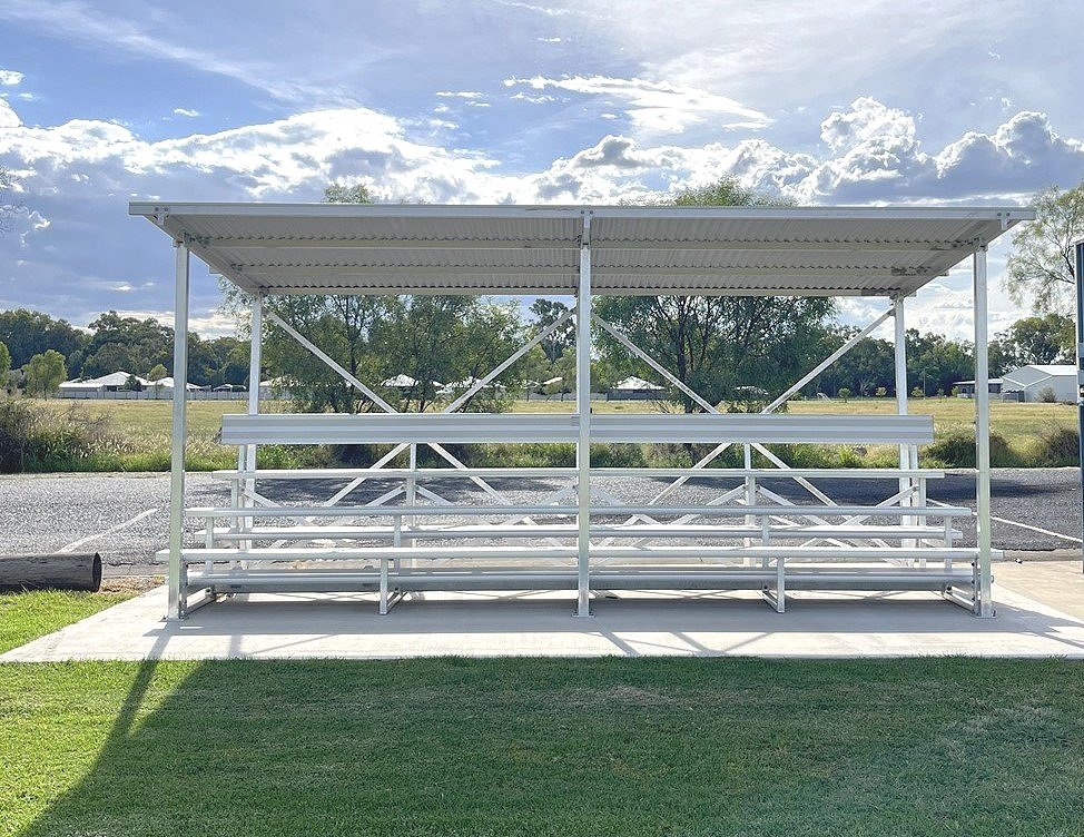 GU3S - 3 Tier Grandstand x 6m Long