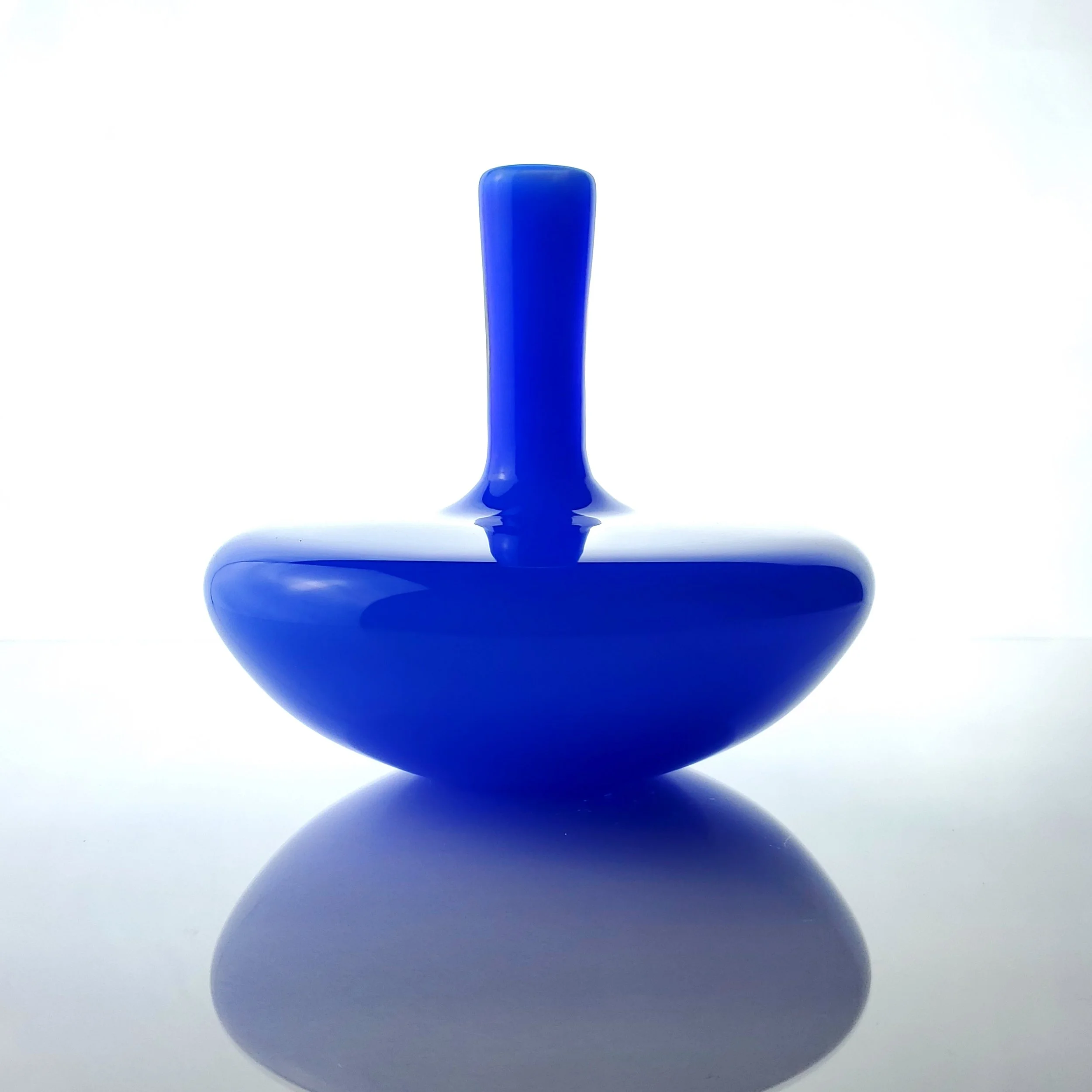 Nimbus Crescent bottle - 7_x7.5_ .jpg