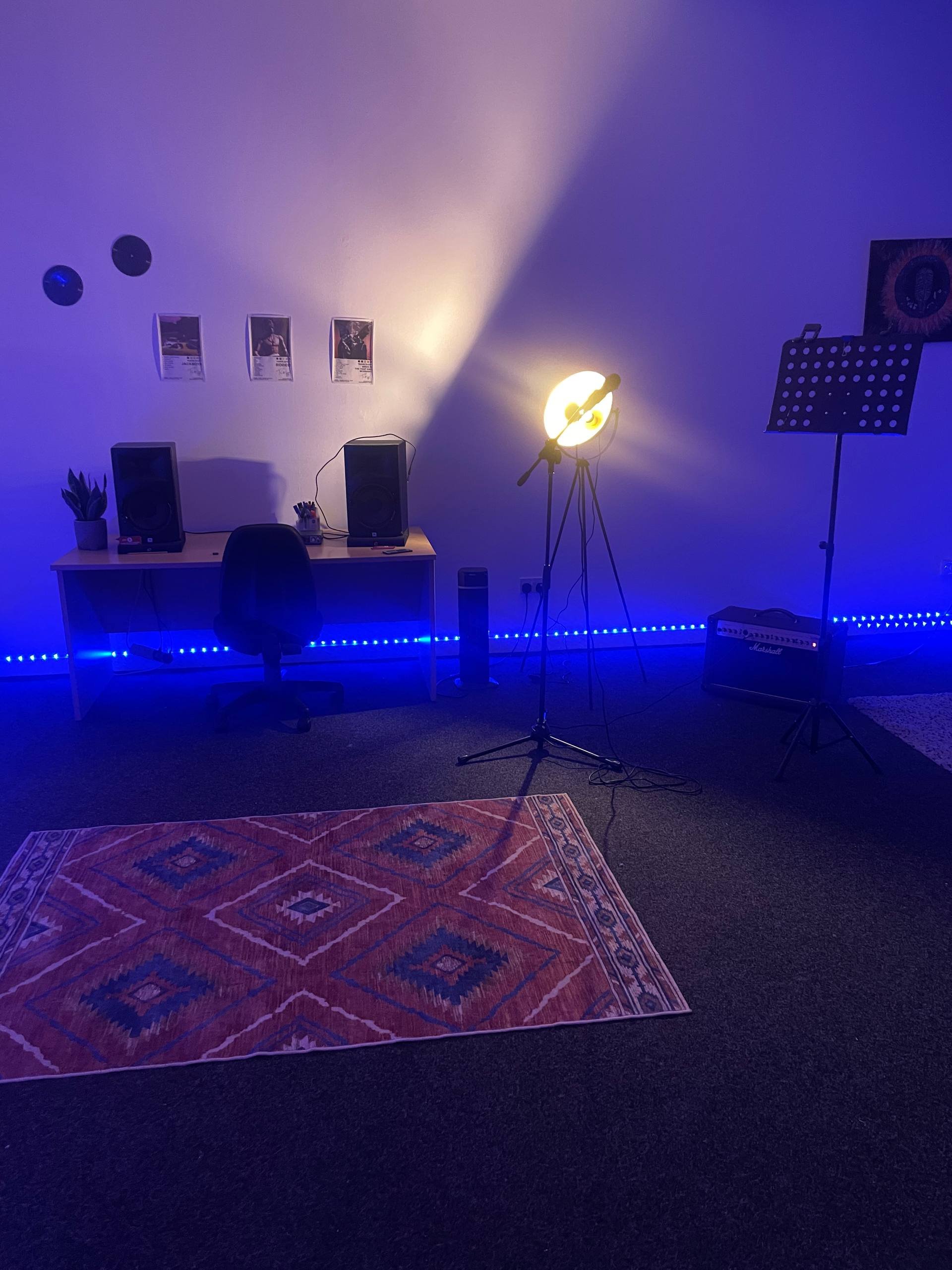 Guru Music School - Room 2 Inside.jpg