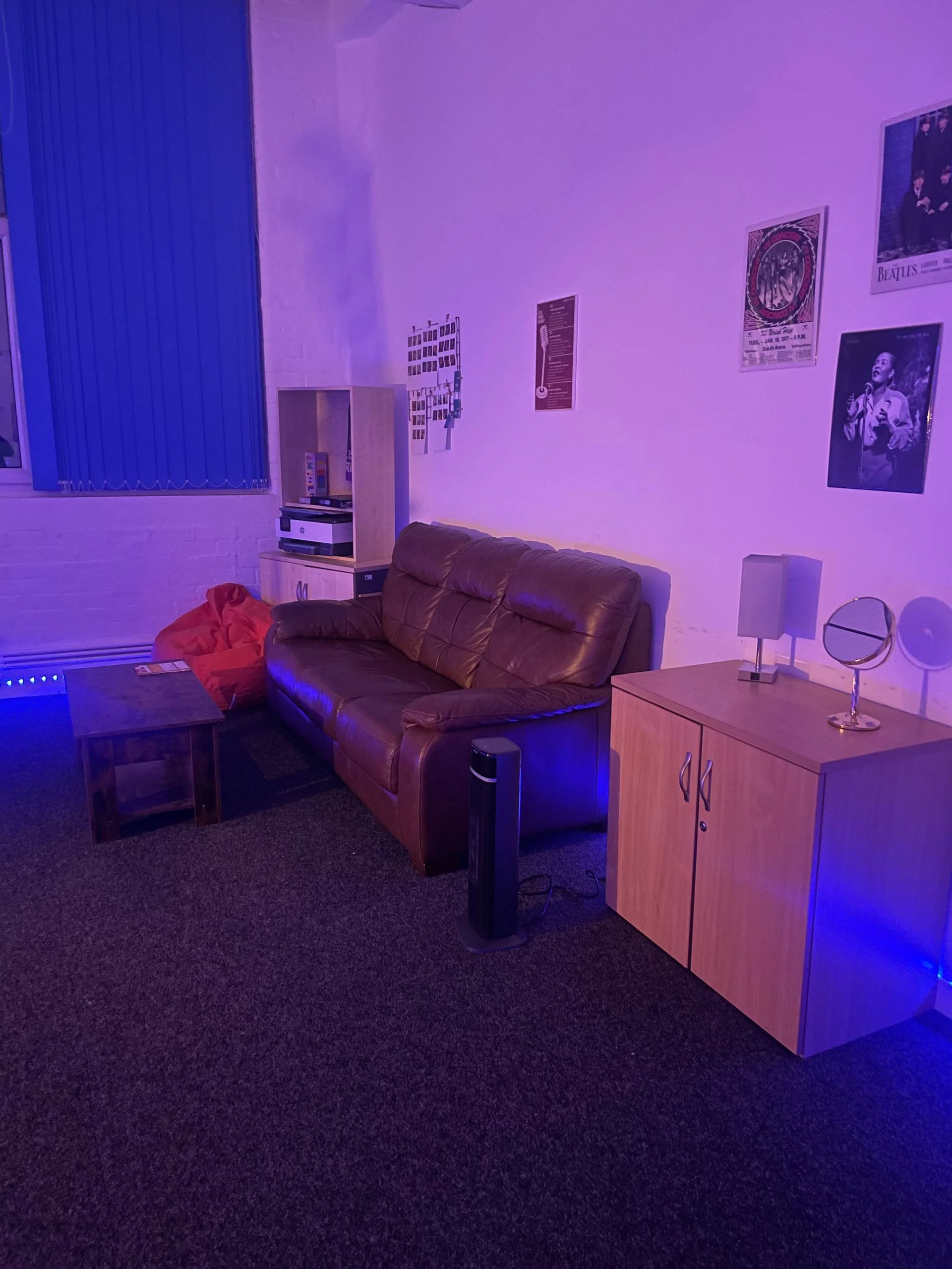 Guru Music School - Room 2 Coach.jpg
