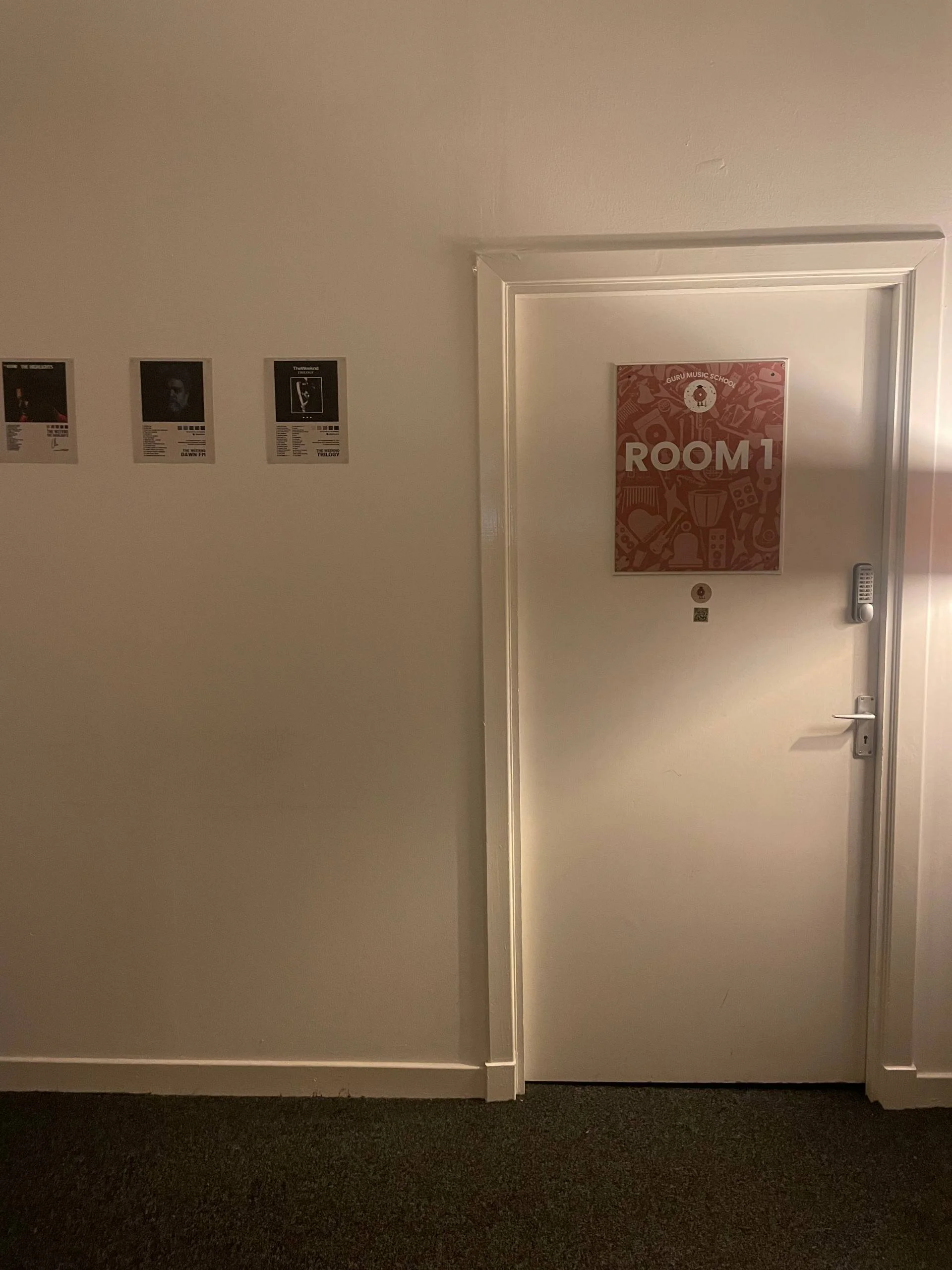 Guru Music School - Lobby Room 1.jpg