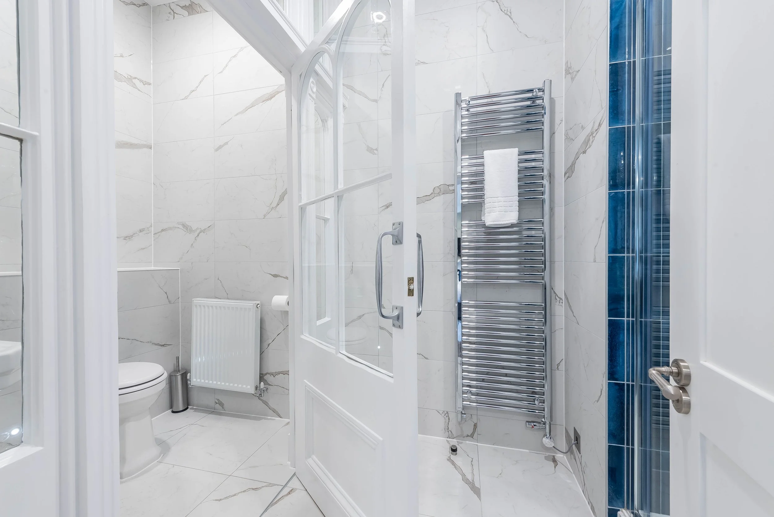 Room 4 Old Abbey House-13.jpg