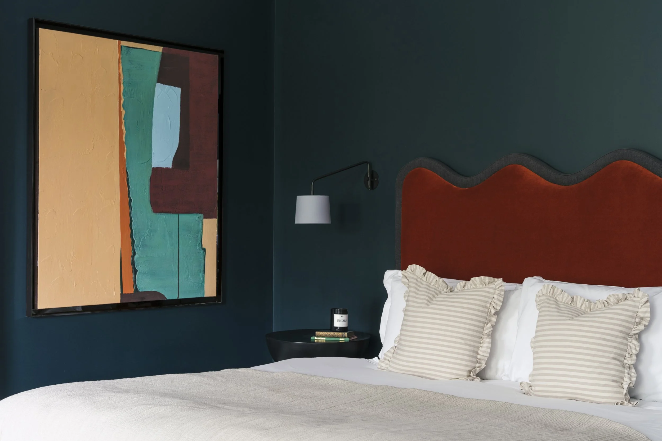 SuperKing Suite GV (R13).jpg