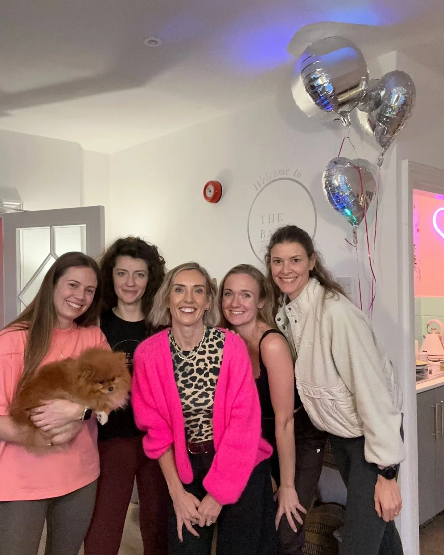 So much fun with our Bath community 🎄🪩🍒

#bathbarre #bathpilates #pilatesstudio #barrestudio #bath #bristol