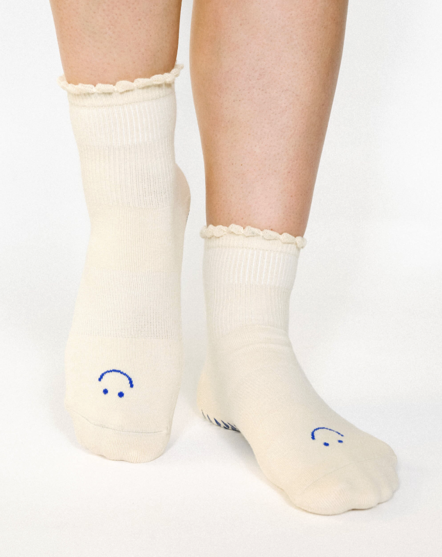 Pointe Studio Happy Ankle Grip Sock- MACADAMIA