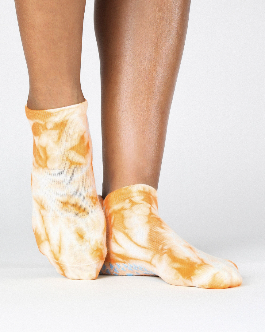 Pointe Studio Washout Full Foot Sock- ORANGE SLICE