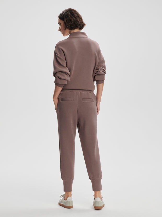515abaecdd39f581a4097b46e253034faf78b954_VAR01713_THE_SLIM_CUFF_PANT_25_ANTLER_037_copy.jpg