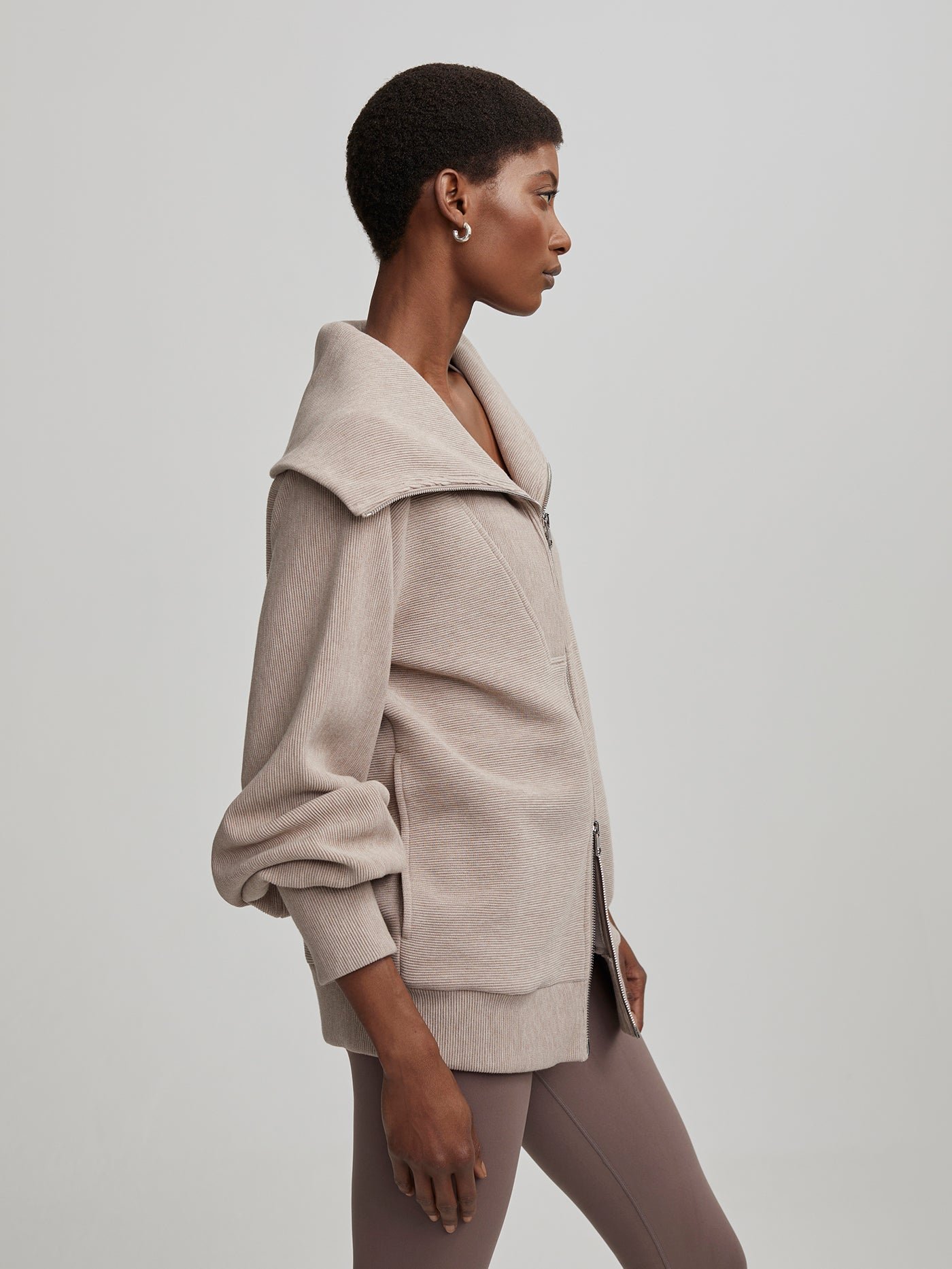 VAR01521_EllsJacket_TaupeMarl_007.jpg