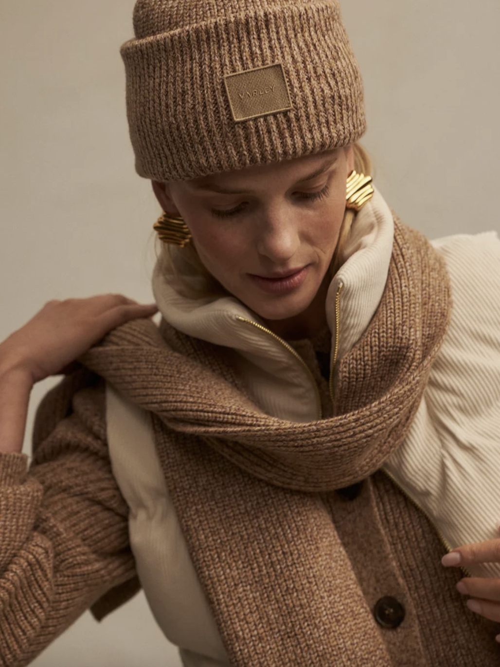 Varley Jarne Knit Scarf- Golden Bronze Fleck