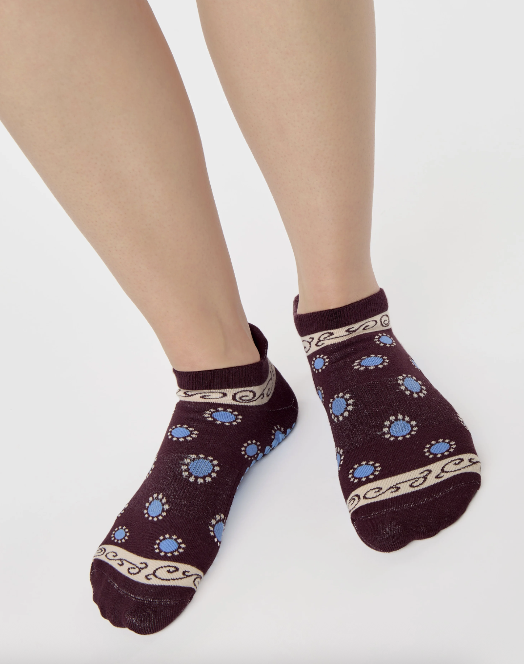 Pointe Studio Bandana Full Foot Grip Sock- Chocolate Cherry