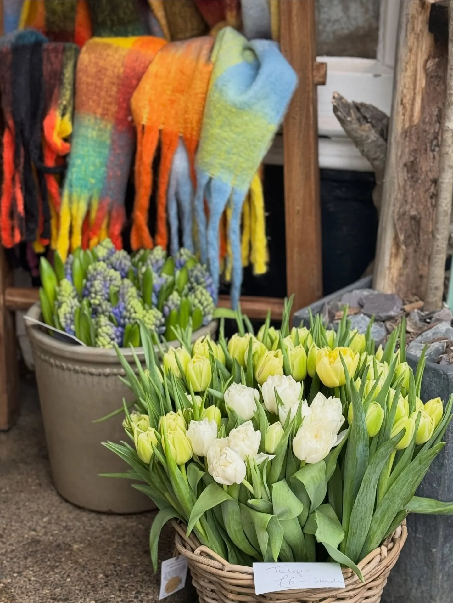 February 💌✨

If you&rsquo;re looking to buy, sell, or simply explore what&rsquo;s possible in this beautiful part of the world, we&rsquo;d love to help you! 

#manoroxford #cotswolds #cotswoldsliving #february #winter