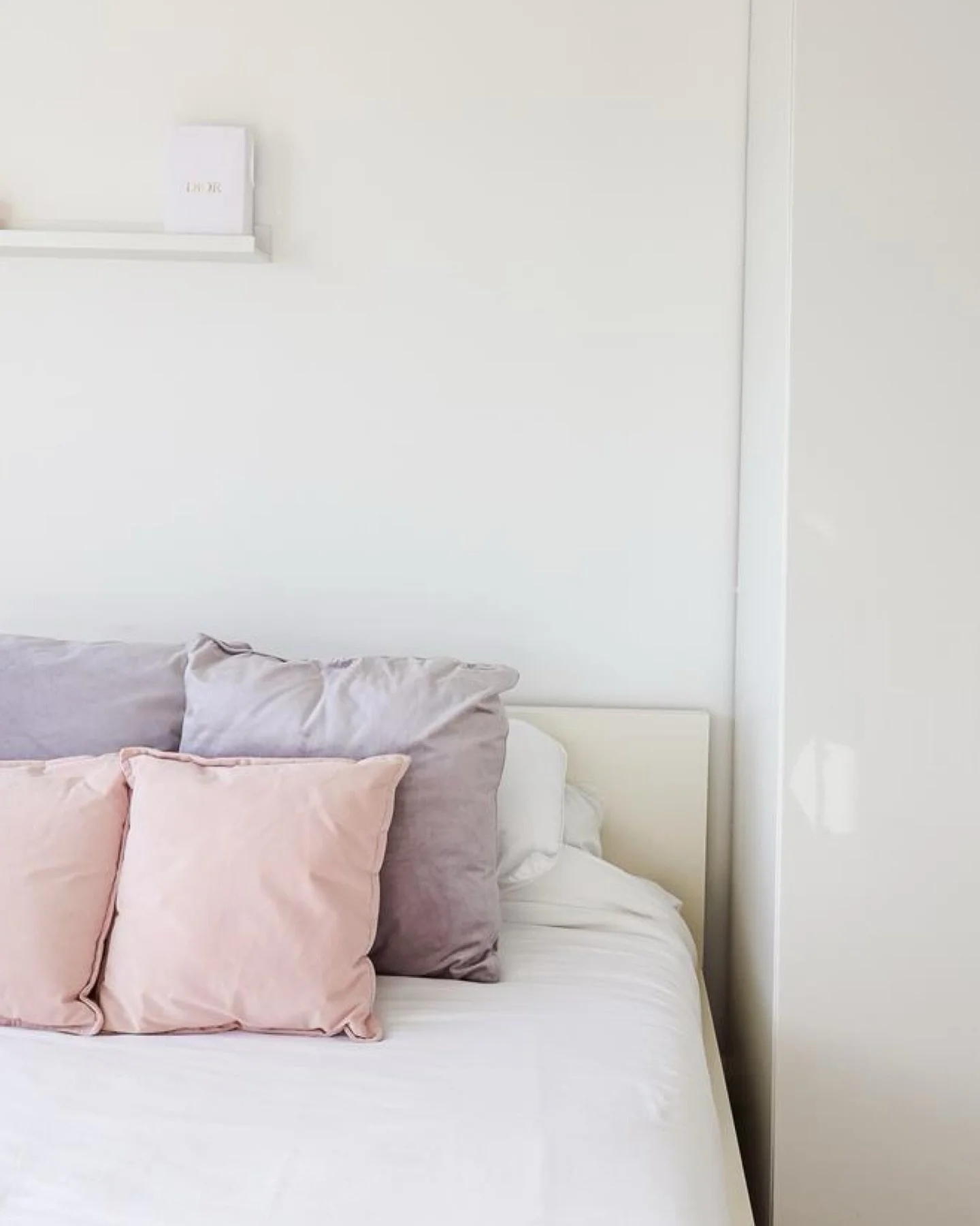 Village living with city connections 🚆

Immaculate 4-bedroom home in sought-after Begbroke with open-plan living, private garden &amp; an excellent school catchment. 

Get in touch to arrange a viewing 📩

#ManorOxford #Begbroke #NewListing #OxfordP