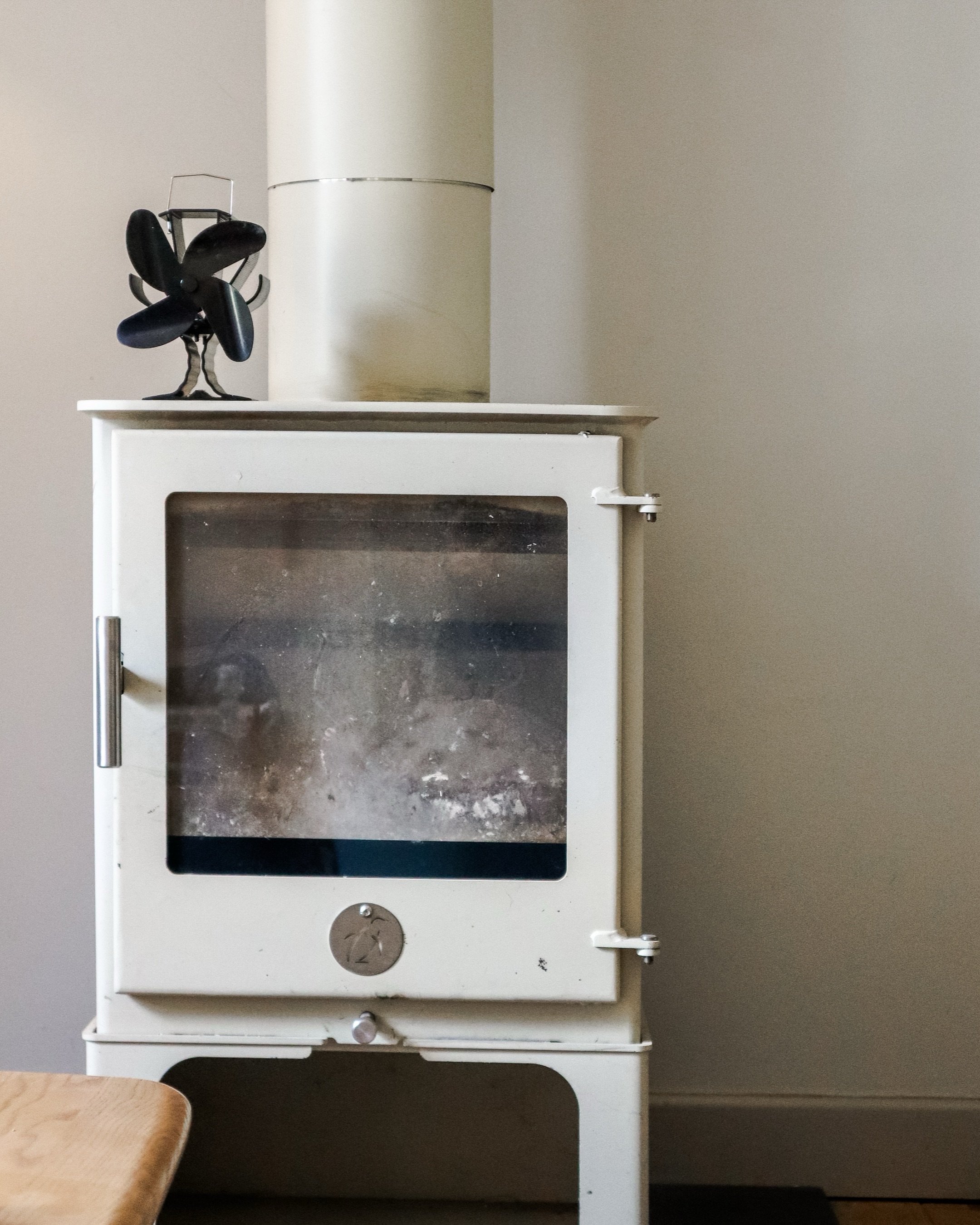 Step inside >>> 🔥

From cosy corners to beautifully designed living spaces, this home is all about warmth, character, and effortless style.

Swipe through to see why this one stands out. ✨

Get in touch today for more details or to arrange 