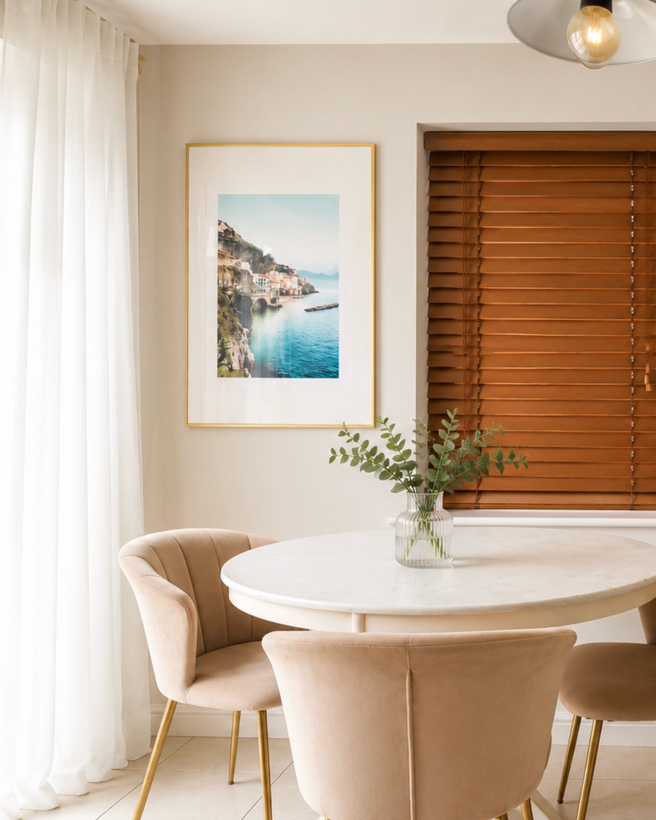Let Off Market ✨

Thinking of renting out your property? With a tailored approach to lettings, expert market knowledge, and a focus on securing the right tenants, Manor makes the letting process seamless from start to finish. Our management service a