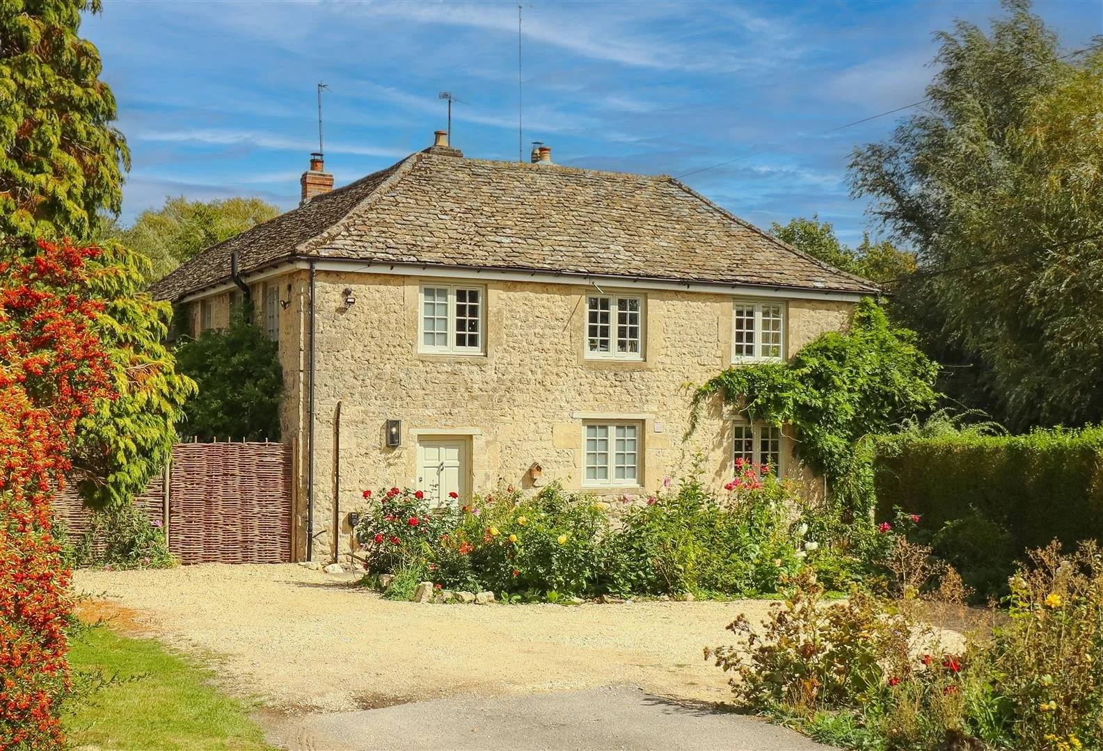 COMPLETED | Swinford | £800,000