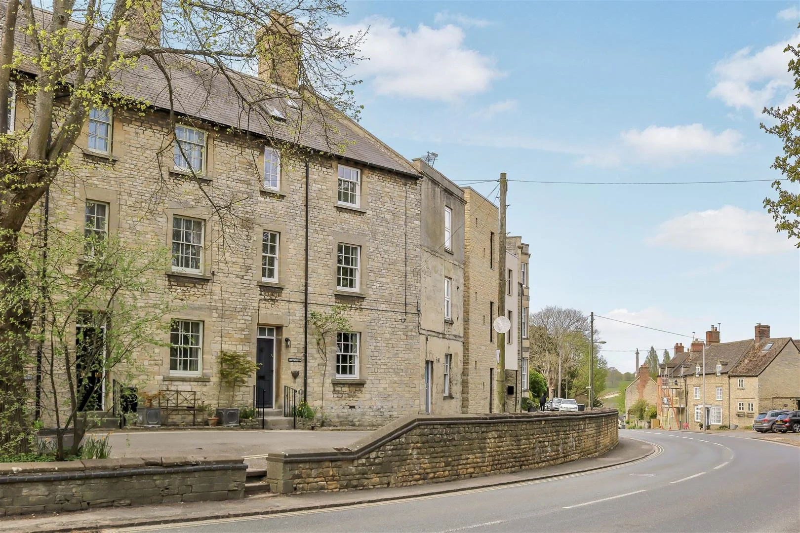 COMPLETED | Woodstock | £775,000