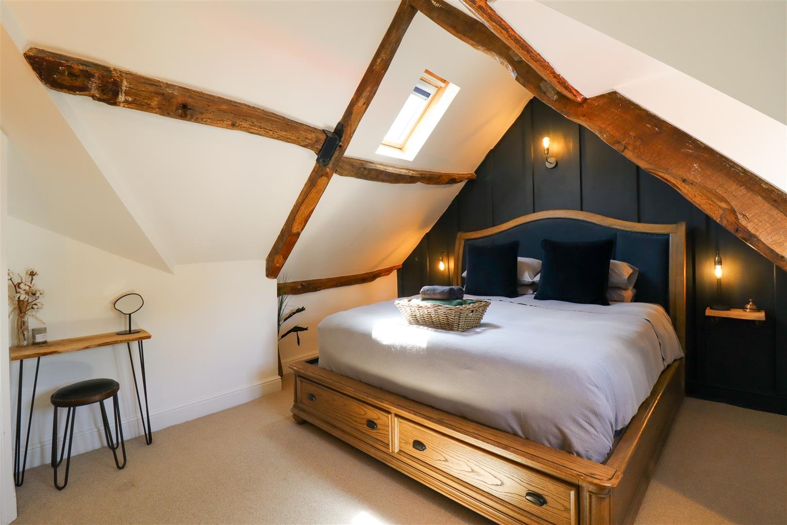 UNDER OFFER | Chipping Norton | £325,000