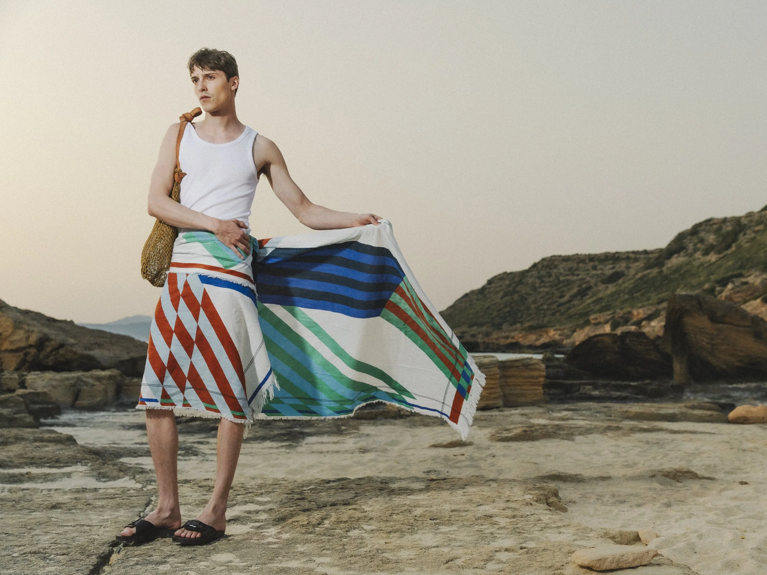 Carmel Walsh / Guglielmo Profeti / Balthazar Klarwein / Alexandra Borras / Athos Productions / Mallorca Photo and Film Productions Scholl