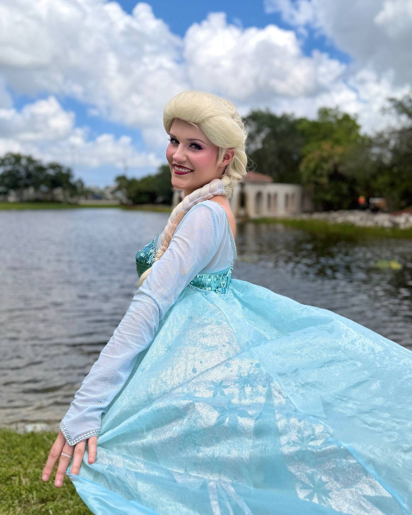 ❄️ Embrace Your Inner Queen ❄️⁠ ⁠
&ldquo;Let it go, let it flow!&rdquo; ✨⁠ ⁠
In a world where dreams come true, every child deserves to feel like royalty 👑💖⁠ ⁠
Join us for an unforgettable adventure with our Queen and make magical memories that las