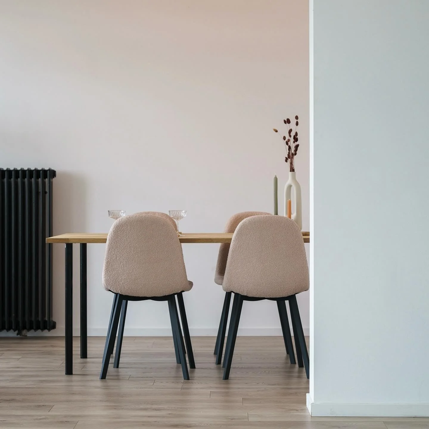 Project: @era_focus_makelaars 
vastgoedfotografie Mgr. Leijtenstraat 24, Breda

#vastgoedfotografie 
#fotografie 
#vastgoedmakelaar 
#funda 
#woningtekoop 
#vastgoedstyling 
#interieurfotograaf 
#photographer 
#realestate 
#breda 
#bredacity 
#woning