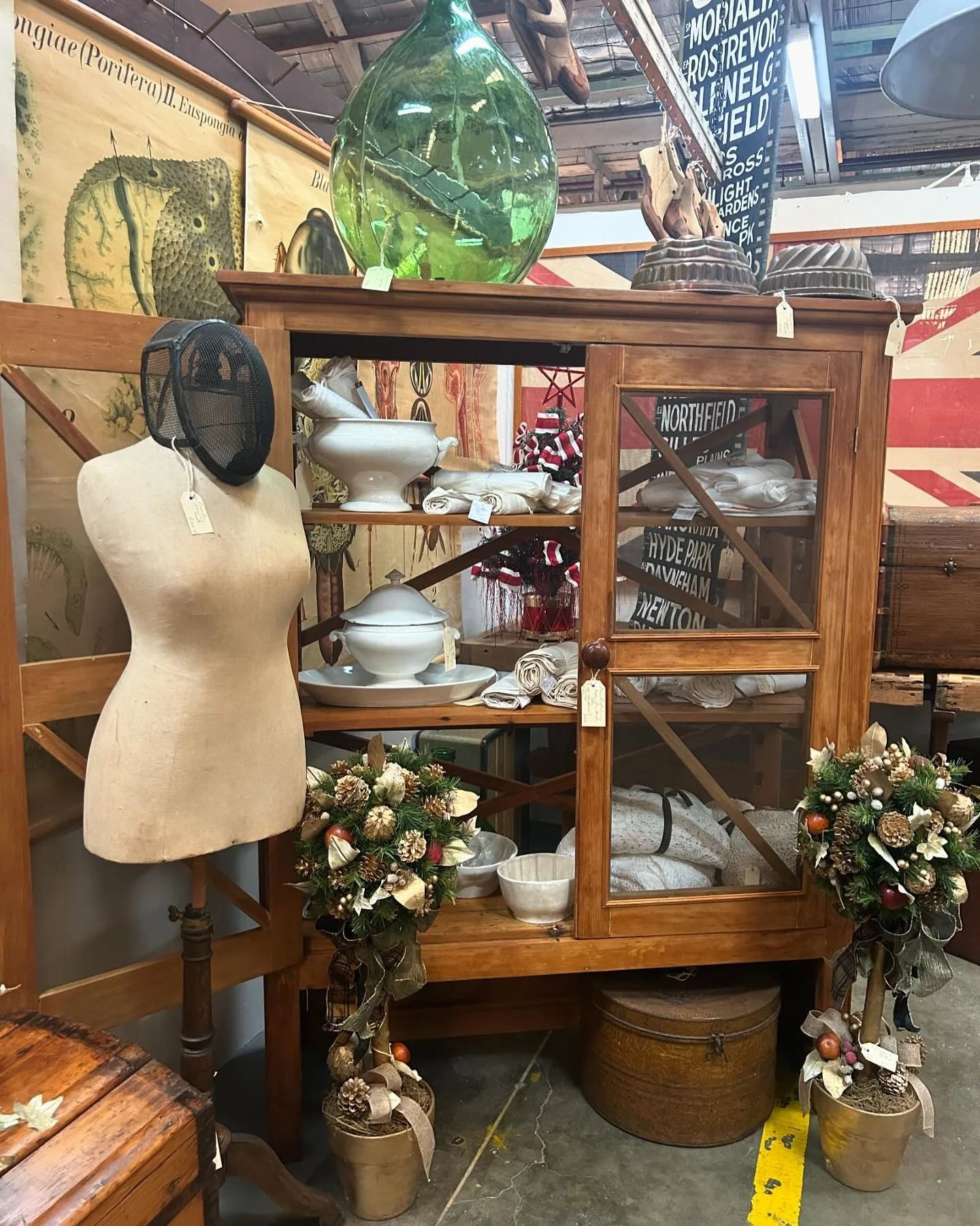 Collection — The Merchants Warehouse