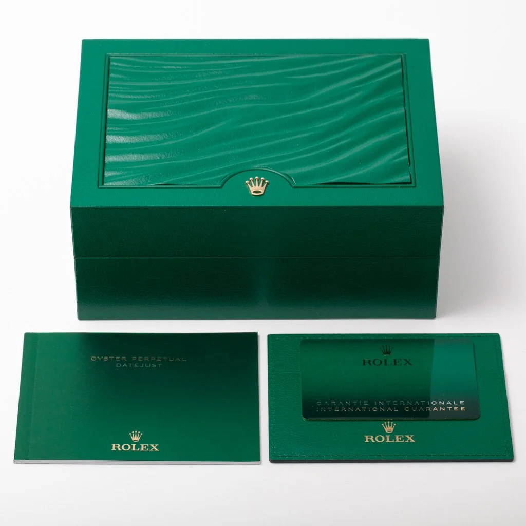 Datejust_Green Card-1.jpg